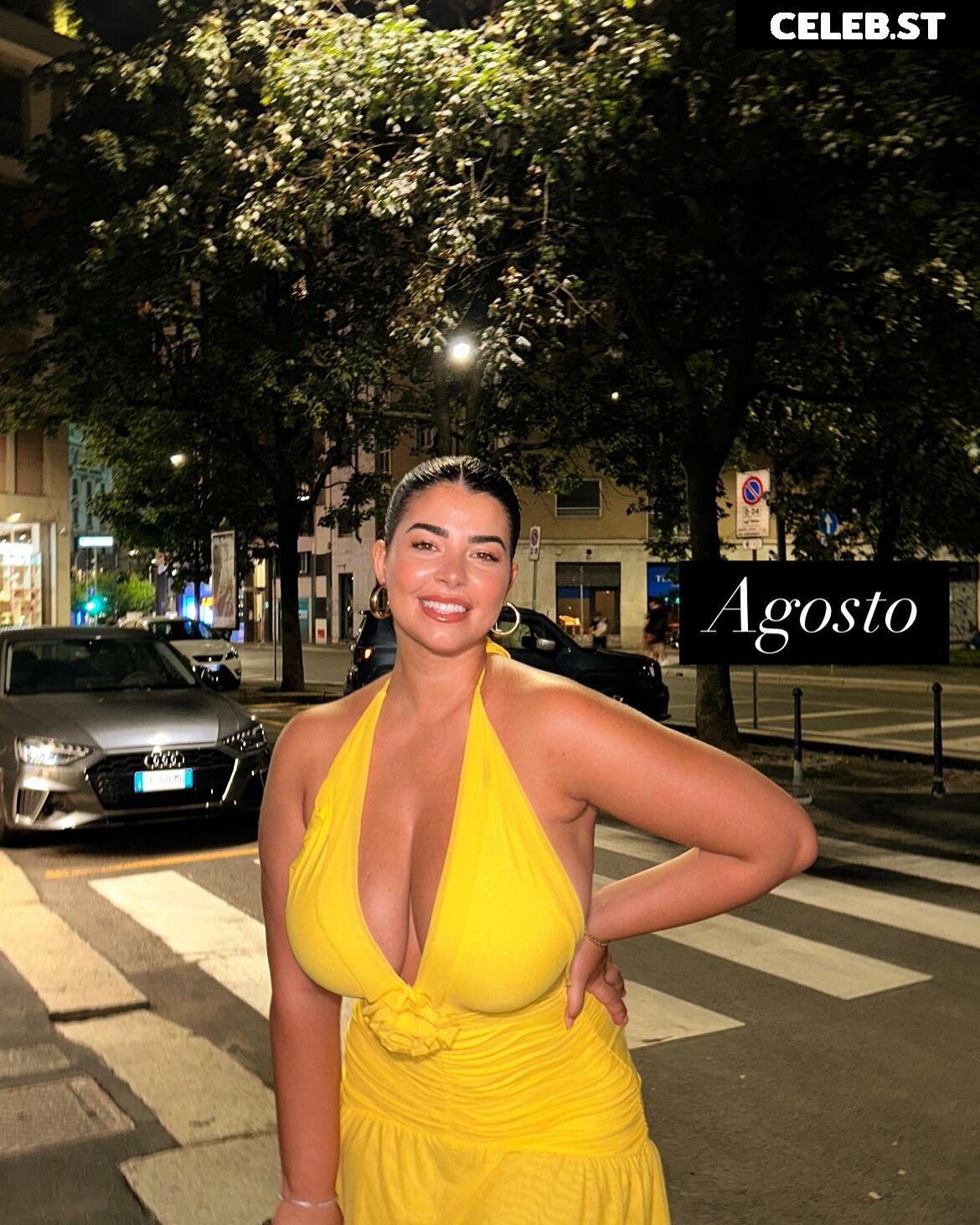 Anna Rebellato / im_notannaa Image 23804785