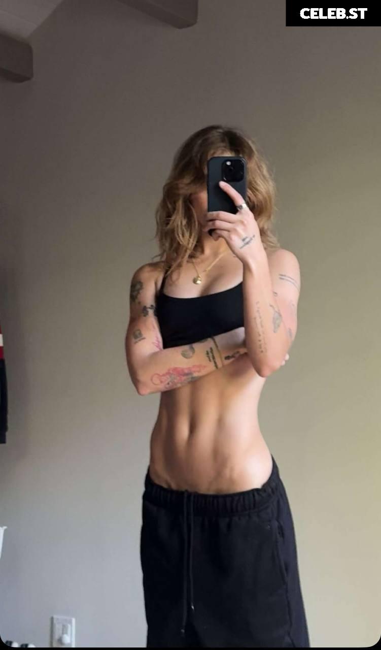 Anna Shumate / Annabananaxdddd Image 23800583
