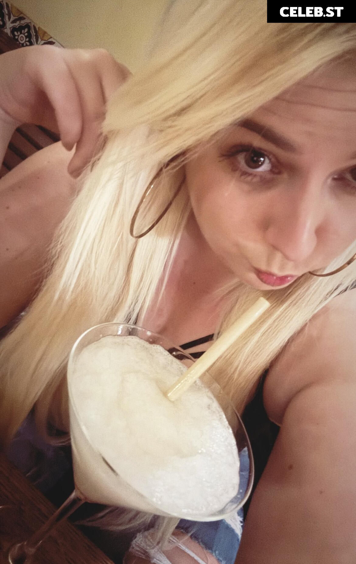 Blondiihell Image 2380376