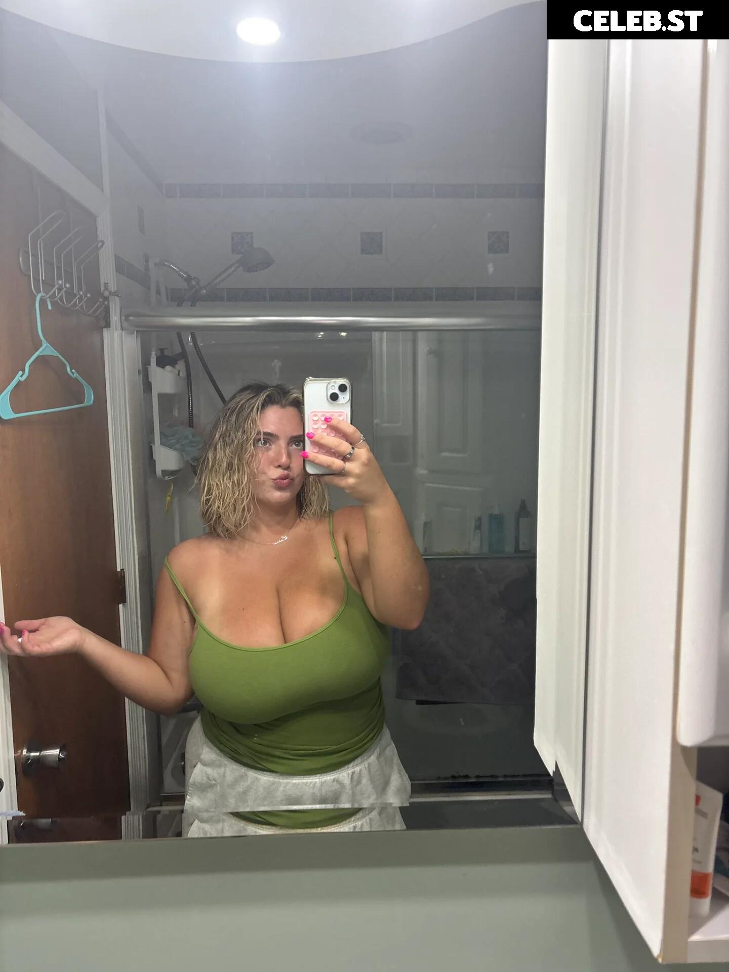 seerahb2/sierra_bellingar/sierralorae Image 23803642