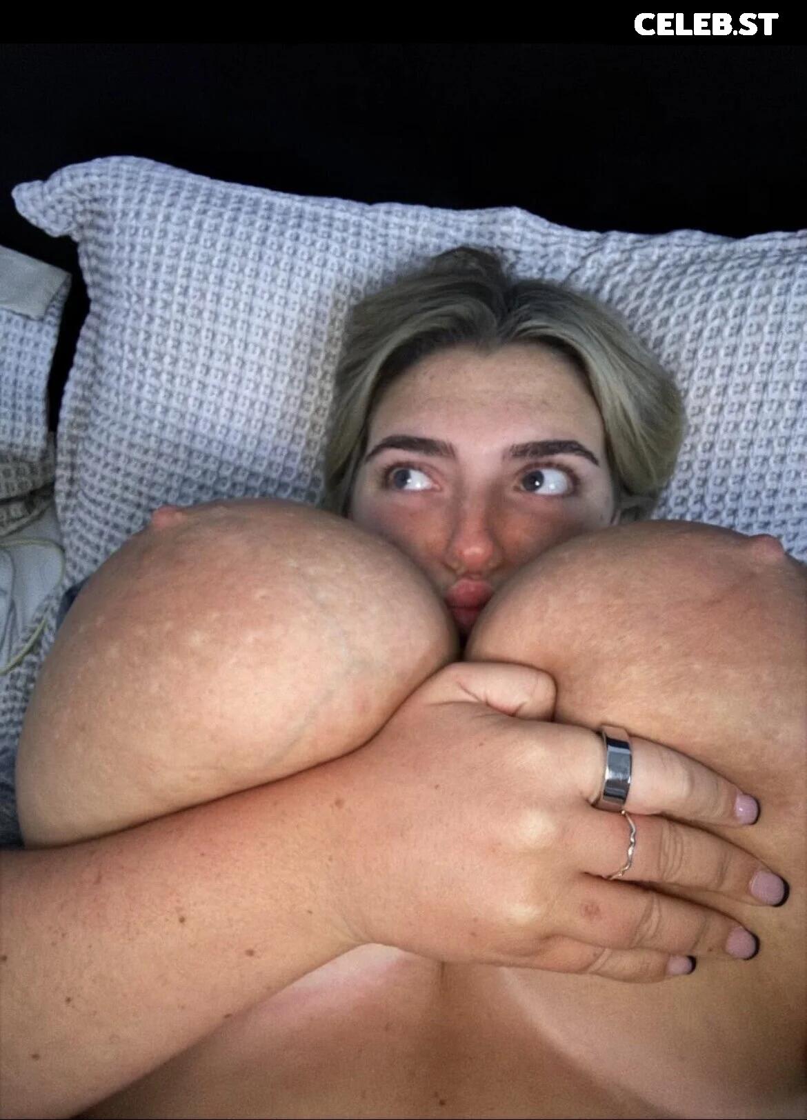 seerahb2/sierra_bellingar/sierralorae Image 23803647