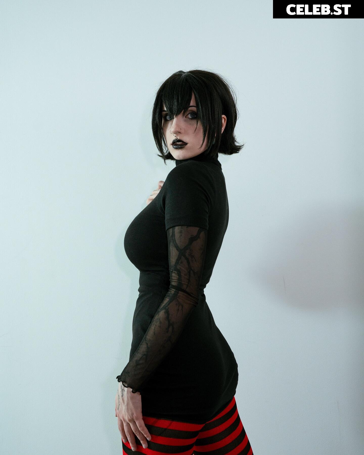 Lyra Crow (lyracr0w0) Image 23803193