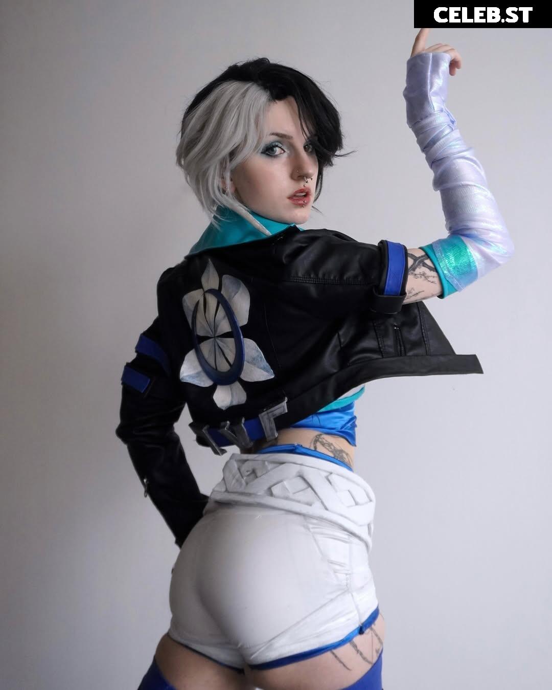 Lyra Crow (lyracr0w0) Image 23803150