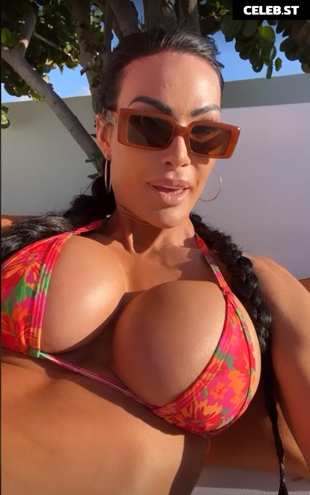 Katelyn Runck Image 23802688