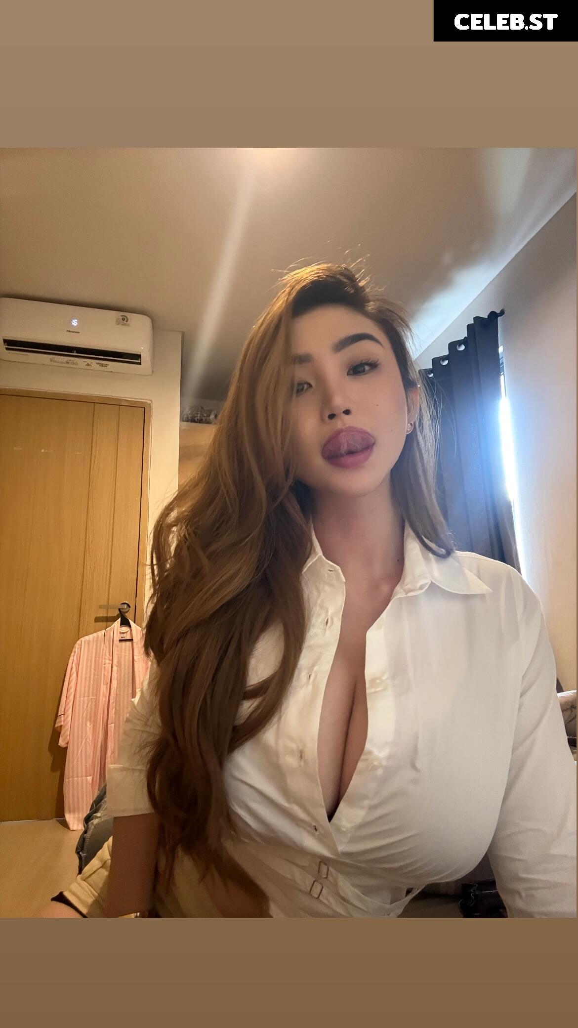 Anastasya Khosasih Image 23809757