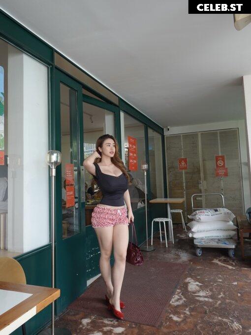 Anastasya Khosasih Image 23809773