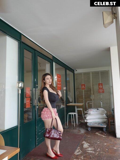 Anastasya Khosasih Image 23809775