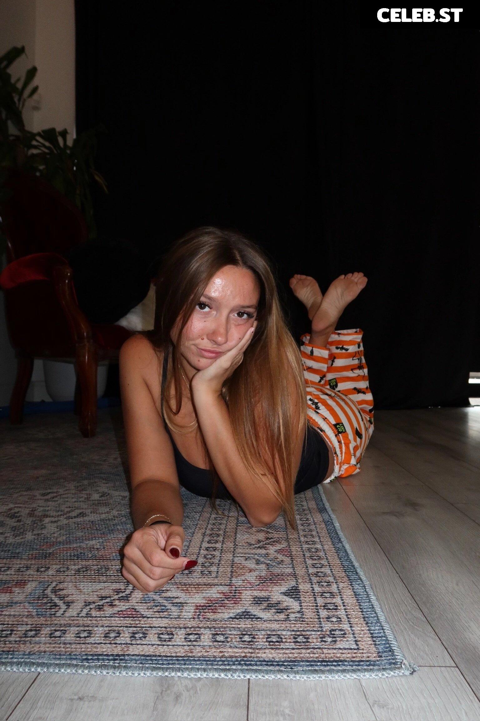 Crazyjamjam_ Image 23809184