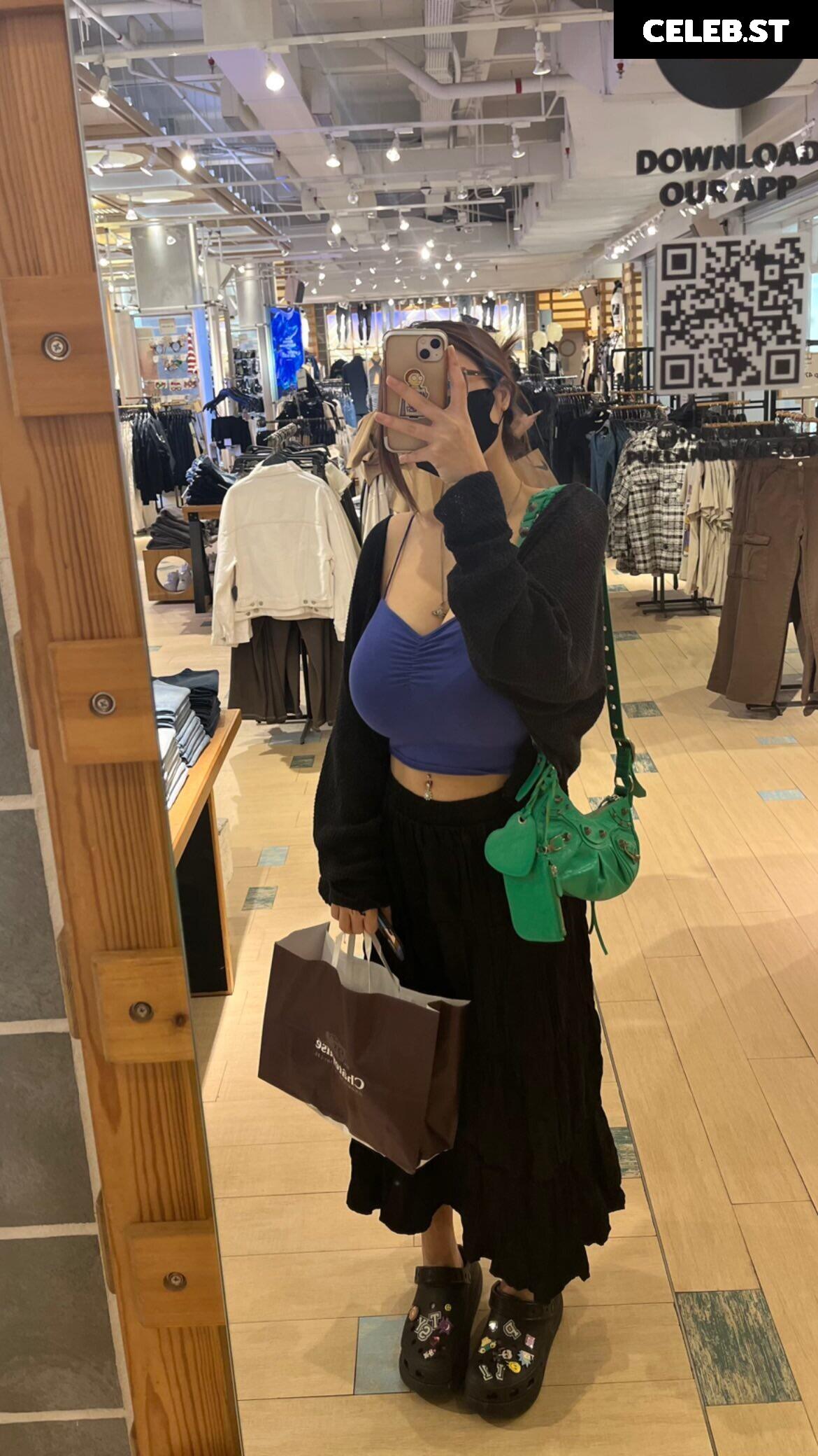 Anastasya Khosasih Image 23809399