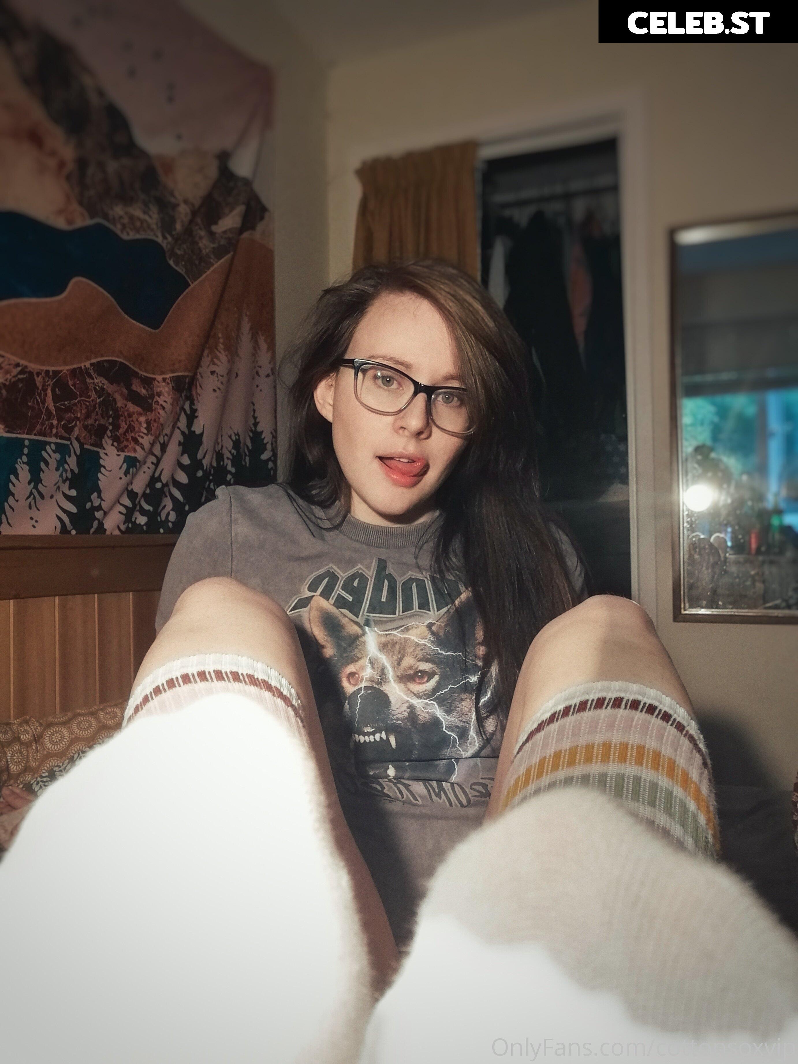 Alice Cotton Sox Image 23885939