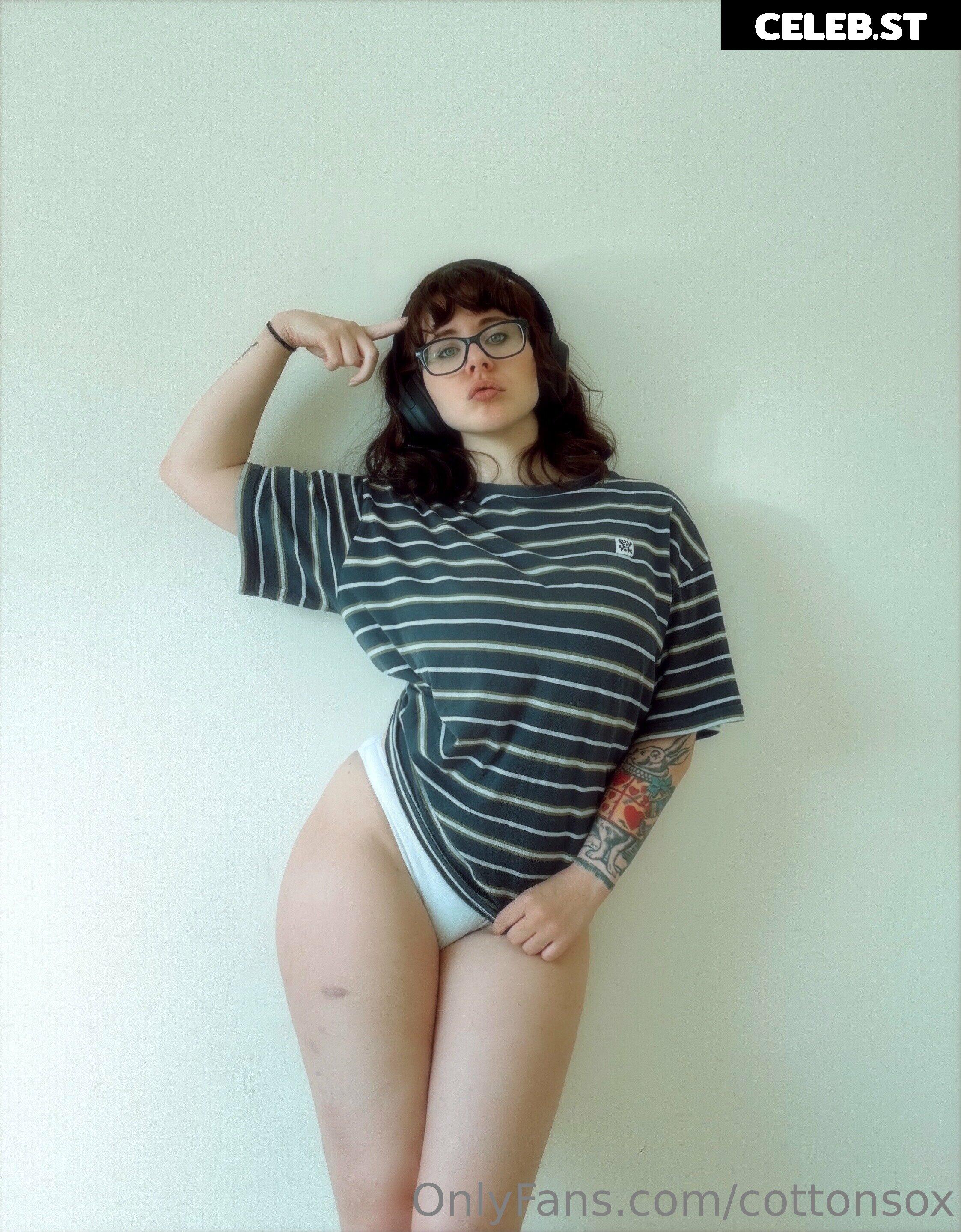 Alice Cotton Sox Image 23885665