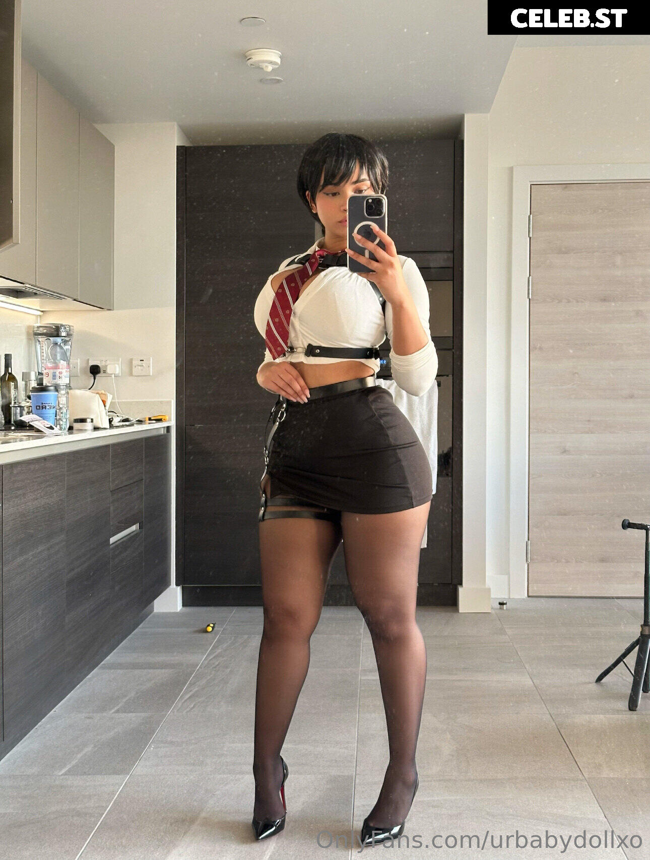 Lela Sohna // Urbabydollxo Image 23885355
