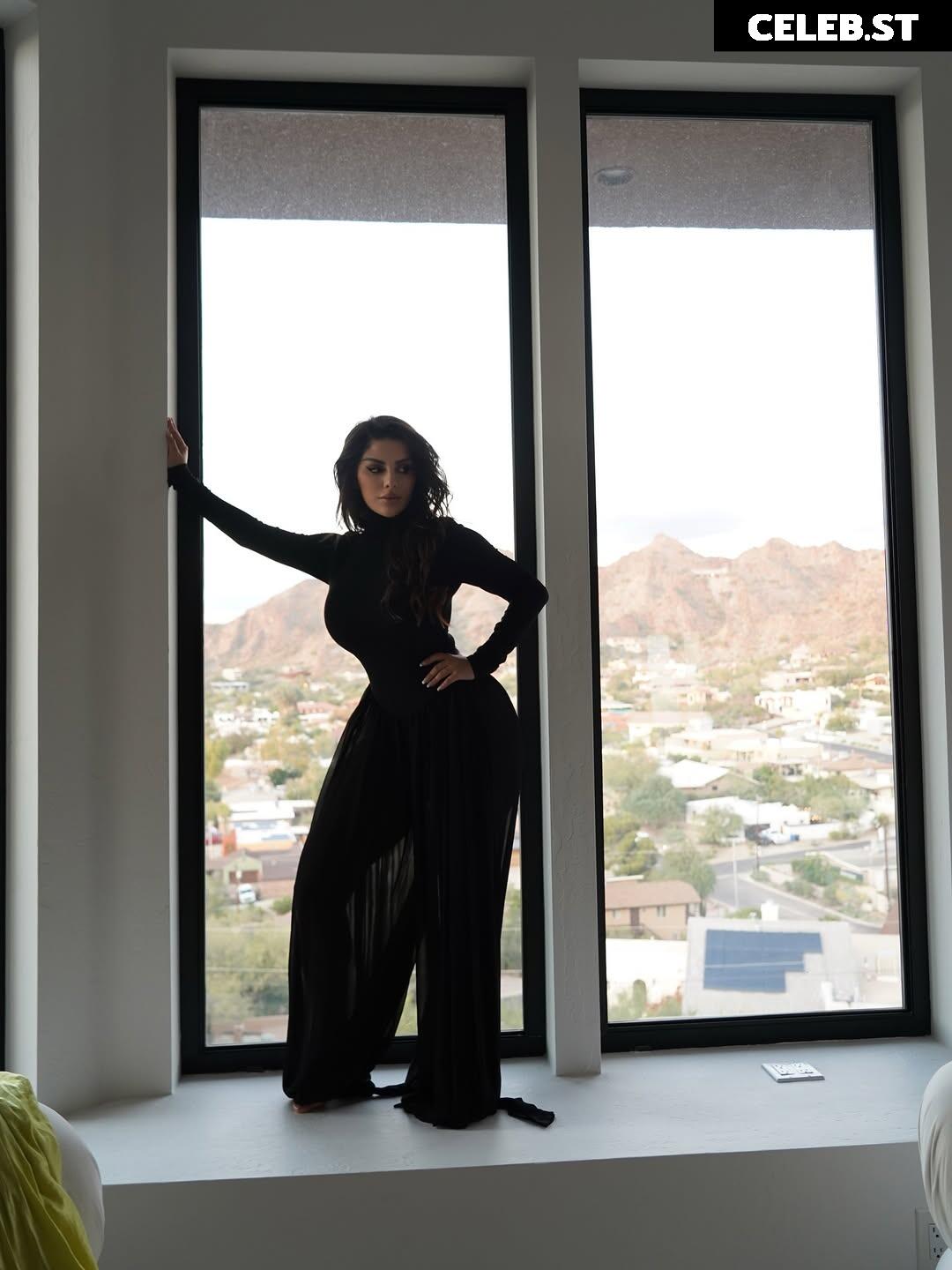 Jazmen00 / Petitencurvy112 Image 23884624