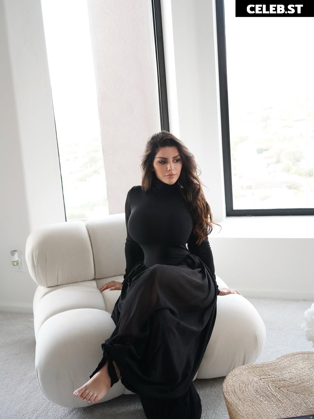 Jazmen00 / Petitencurvy112 Image 23884630