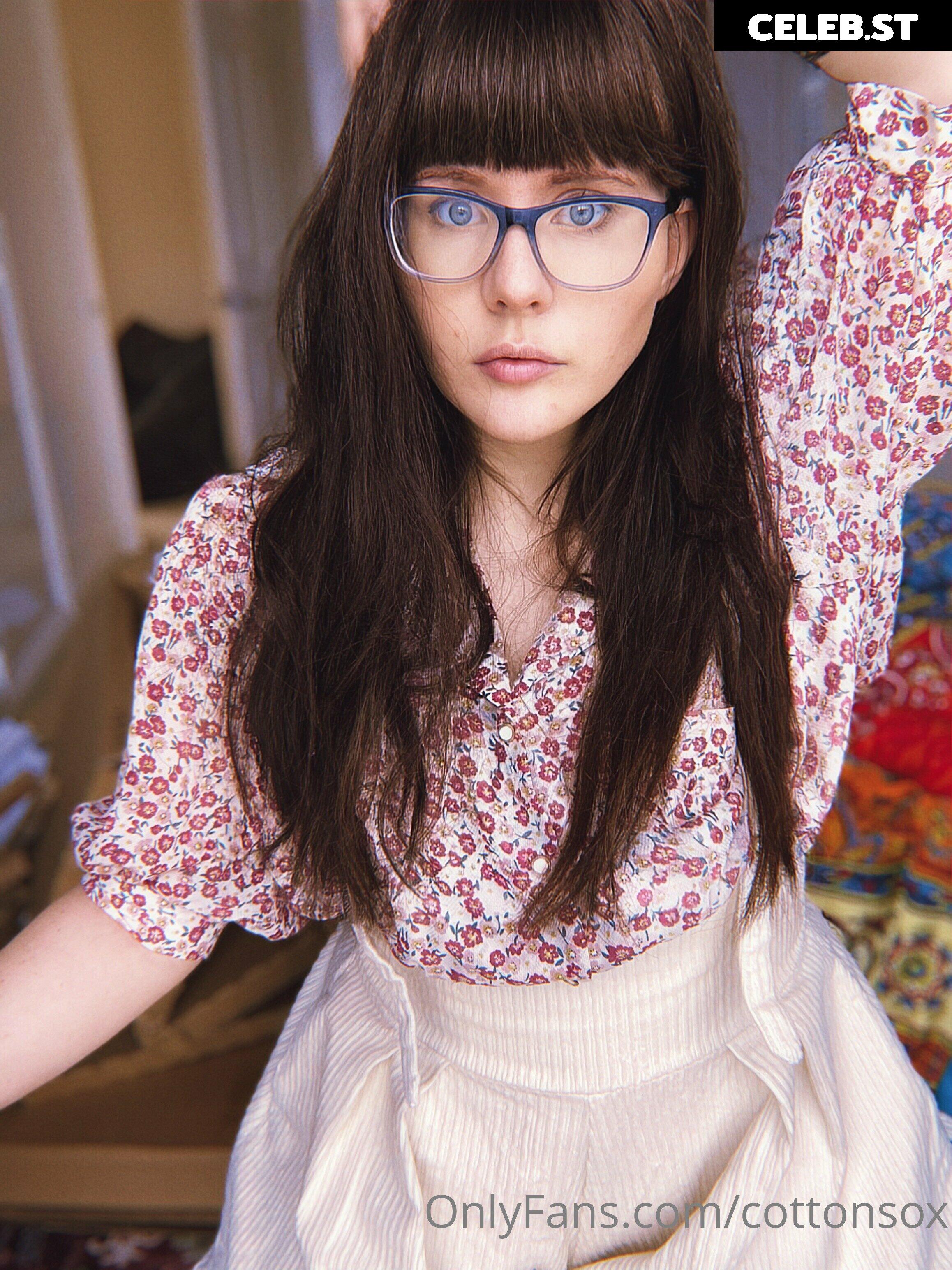 Alice Cotton Sox Image 23886514
