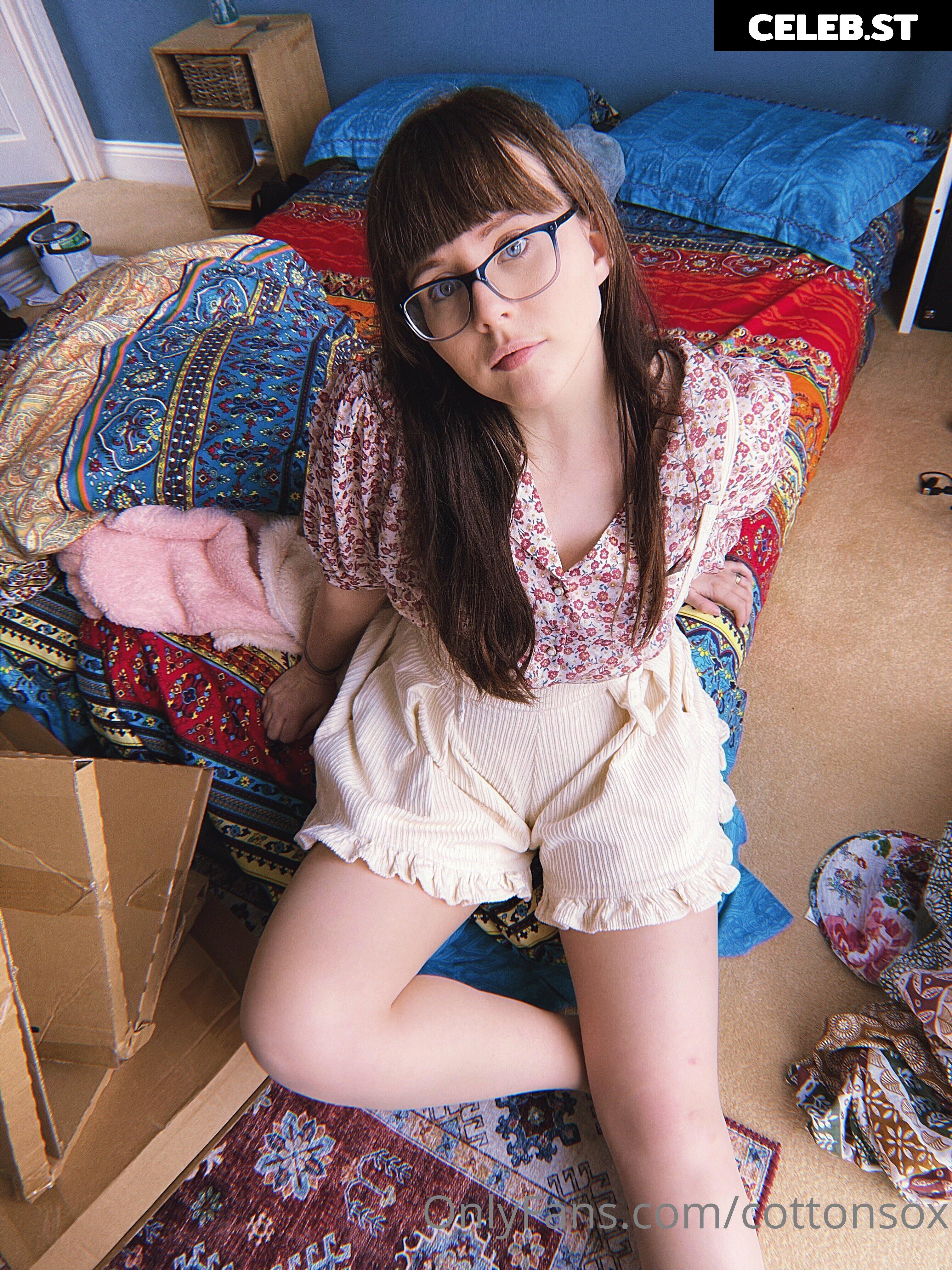 Alice Cotton Sox Image 23886518