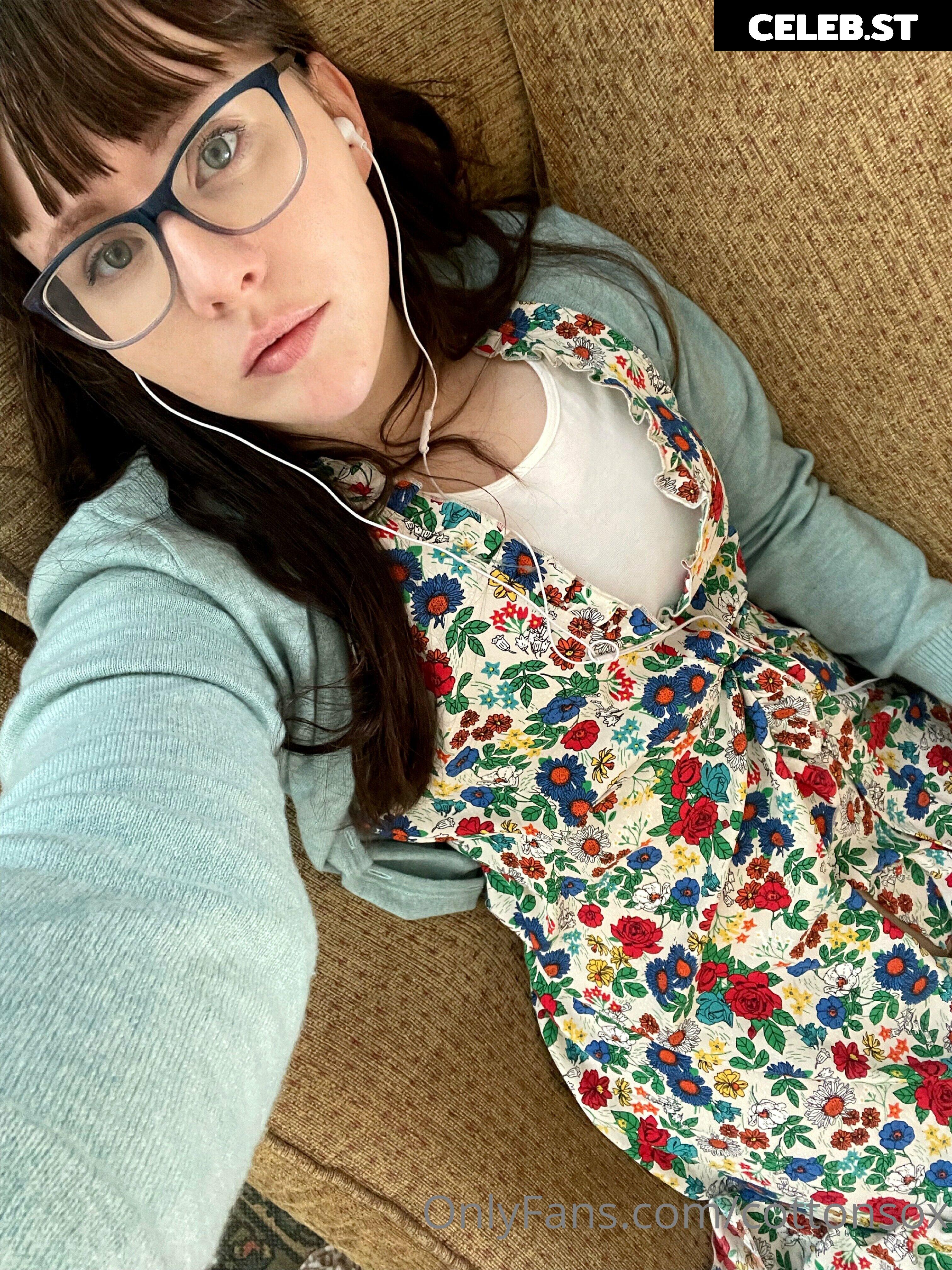 Alice Cotton Sox Image 23886456