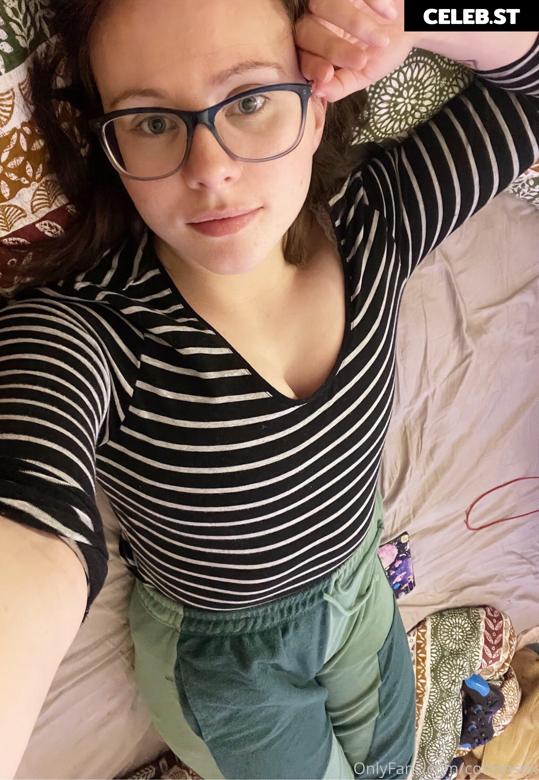 Alice Cotton Sox Image 23886079