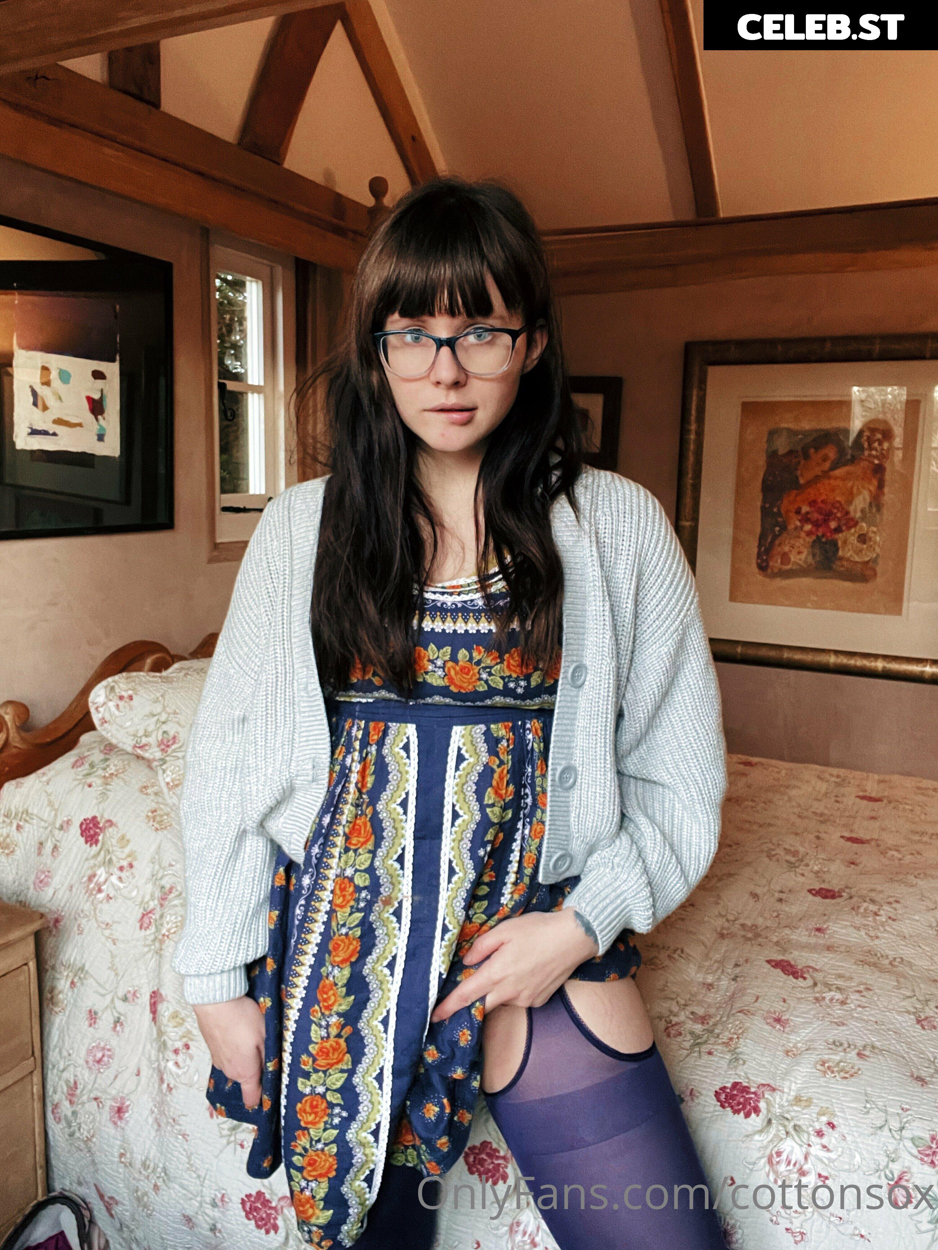 Alice Cotton Sox Image 23886390