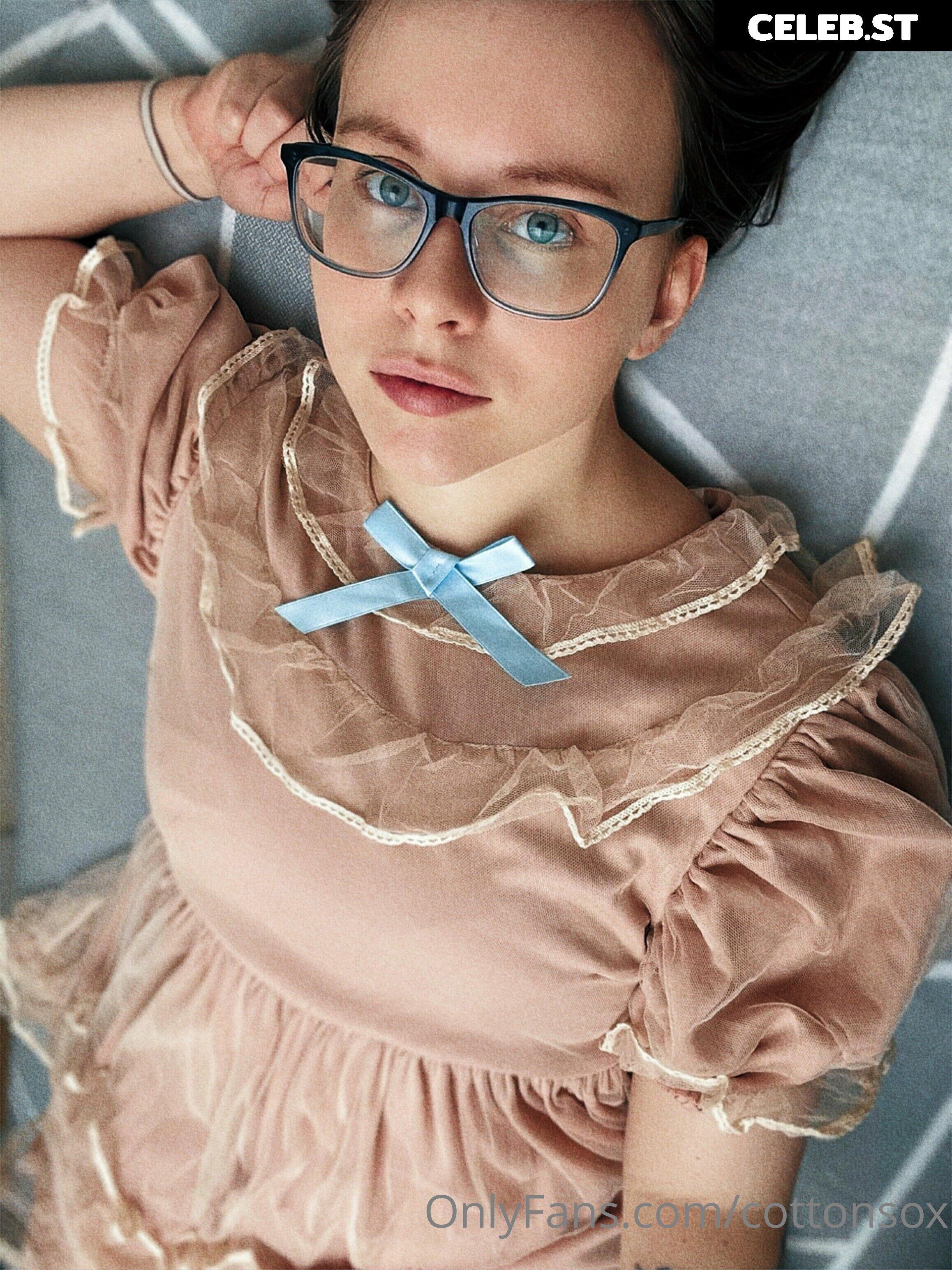 Alice Cotton Sox Image 23886337