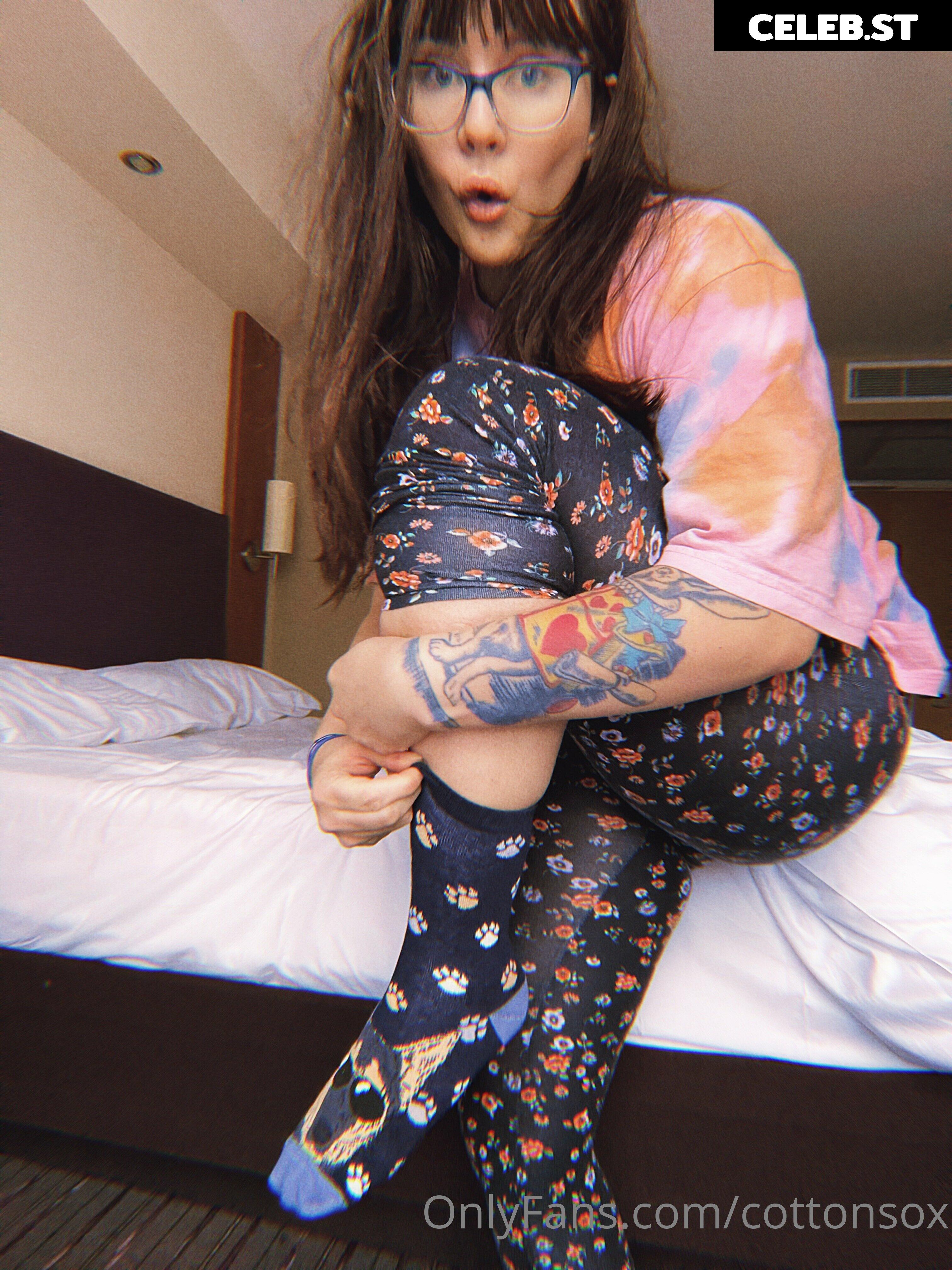 Alice Cotton Sox Image 23886365