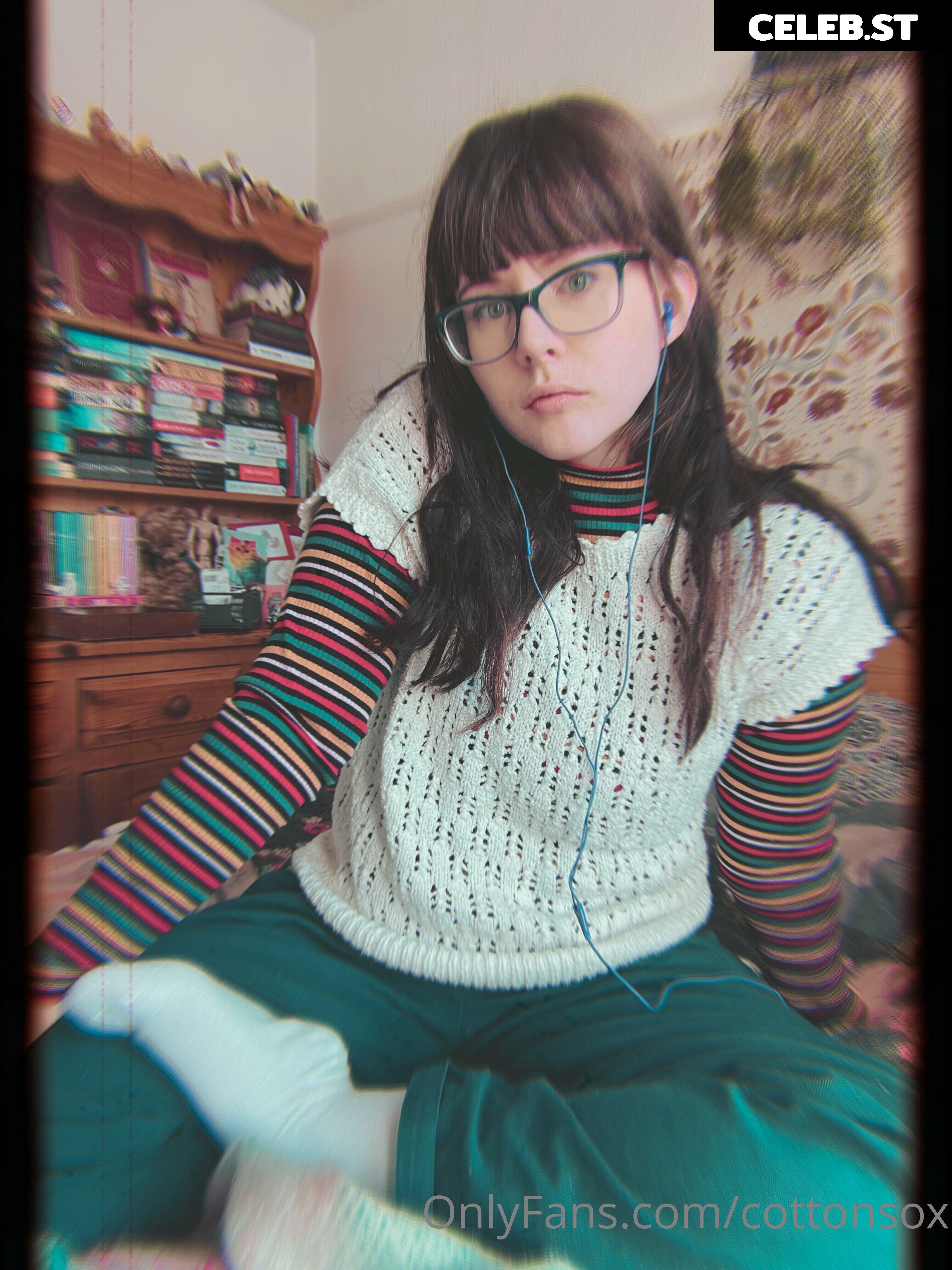 Alice Cotton Sox Image 23886289