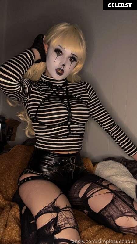 Simple Succubus Image 2373859