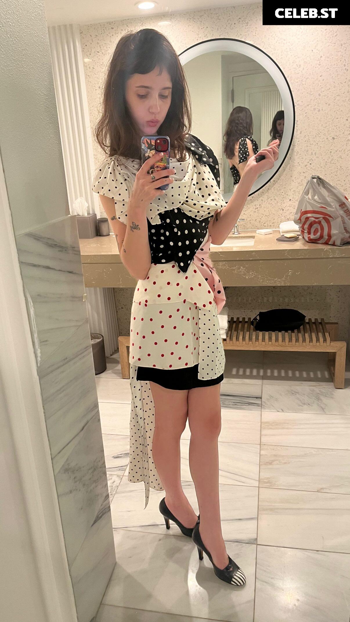 Clairo | Claire Cottrill Image 23658138