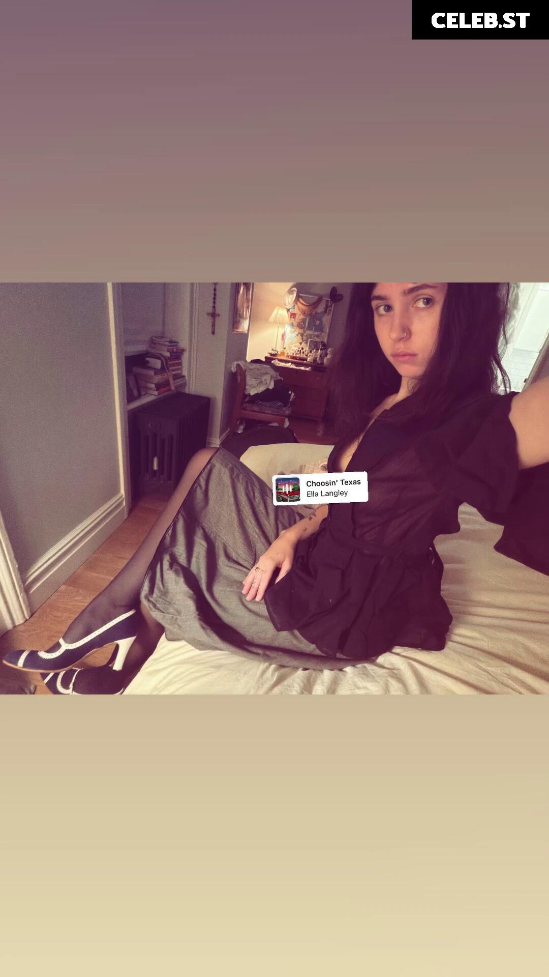 Clairo | Claire Cottrill Image 23658160