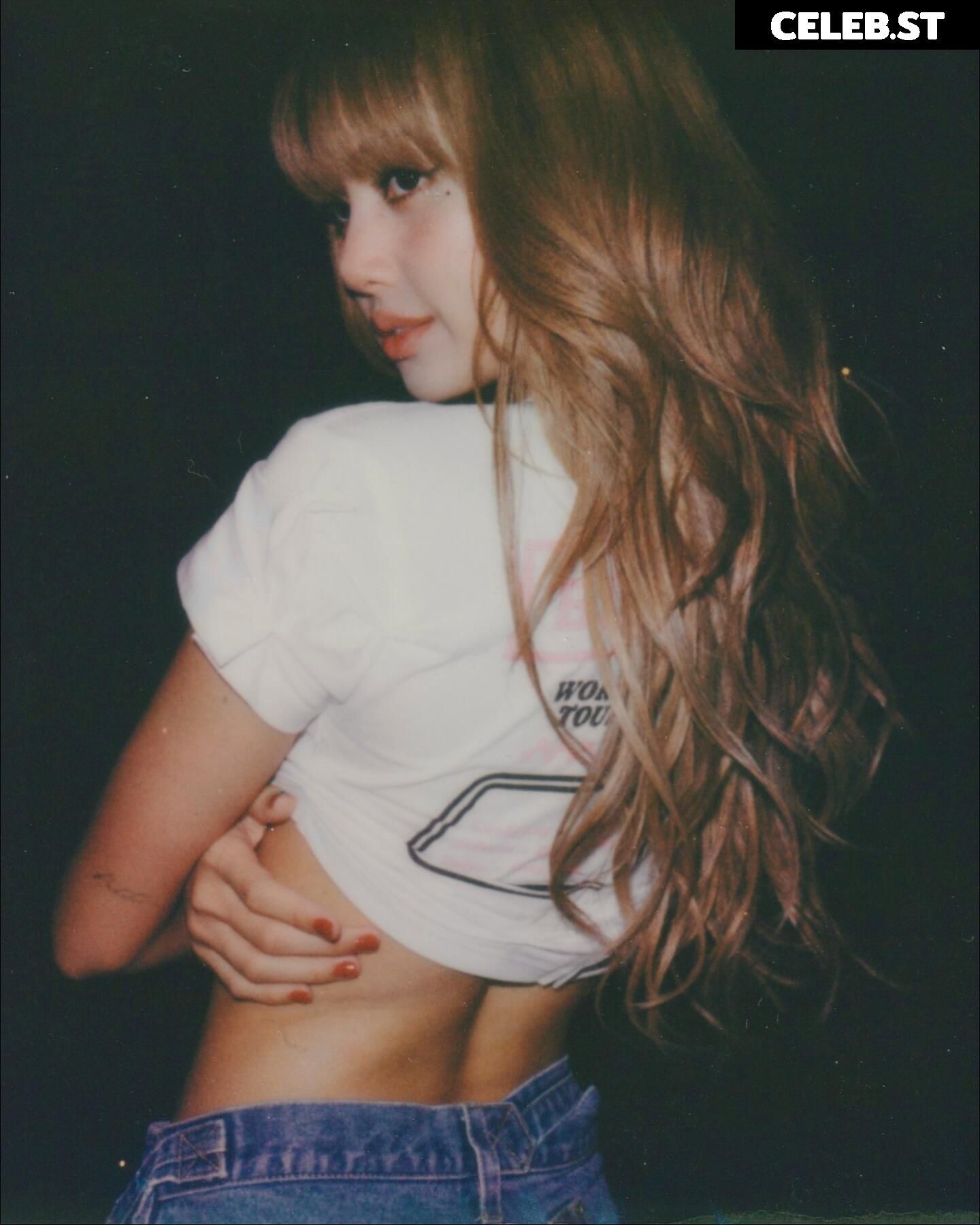 Lisa | BLΛƆKPIИK (Blackpink) Image 23658027