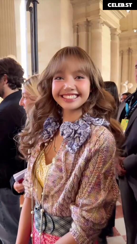 Lisa | BLΛƆKPIИK (Blackpink) Image 23657930