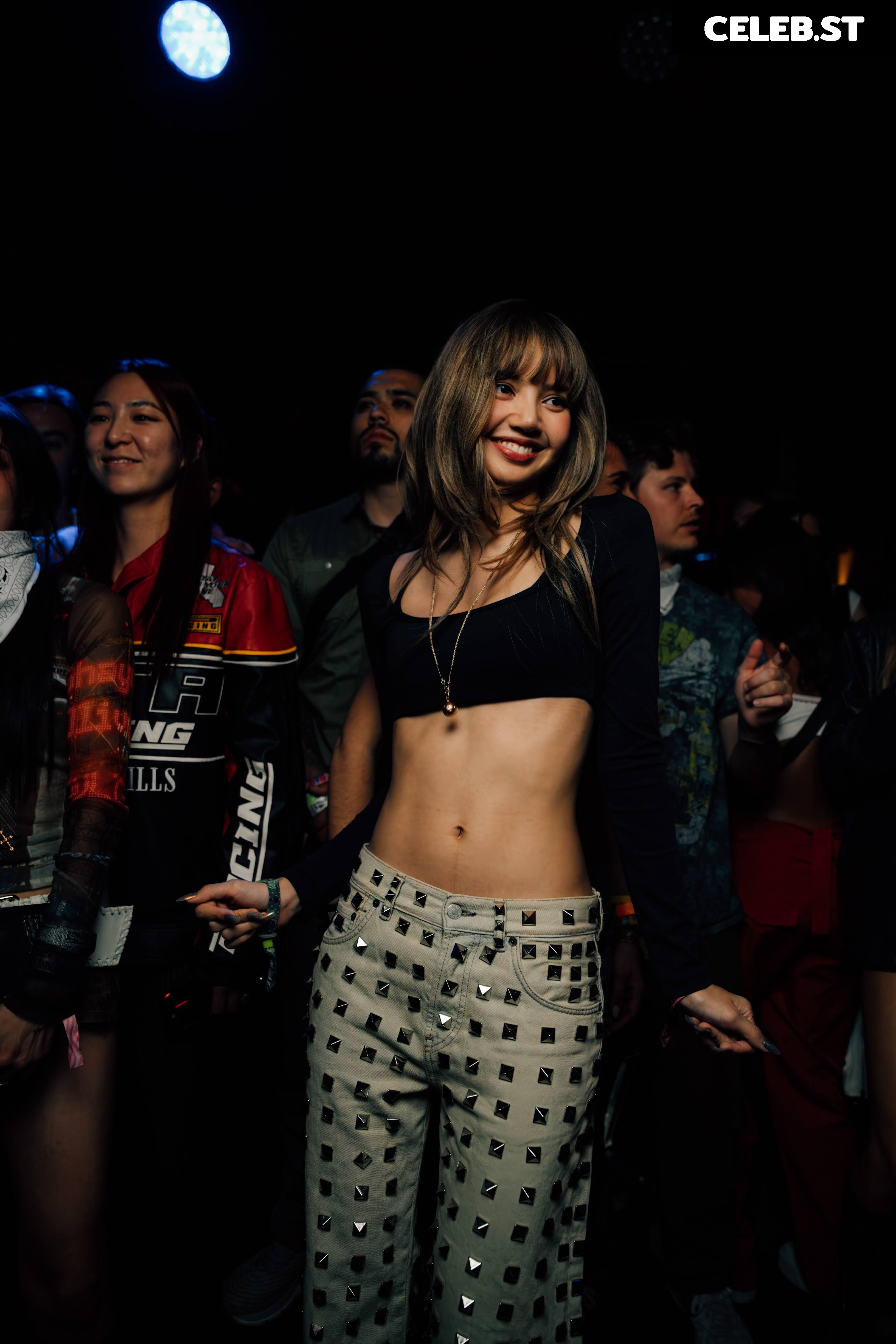 Lisa | BLΛƆKPIИK (Blackpink) Image 23657977