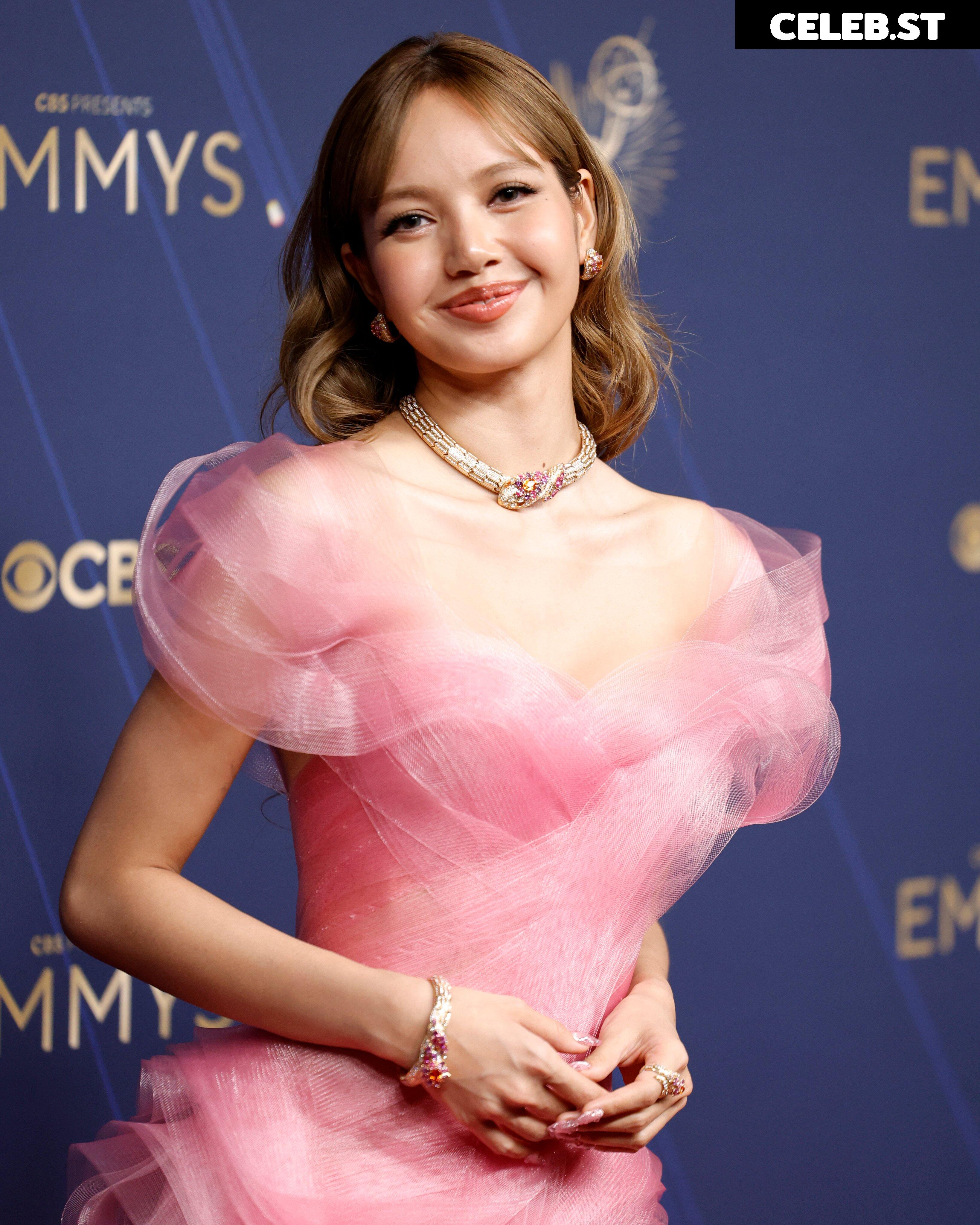 Lisa | BLΛƆKPIИK (Blackpink) Image 23657814