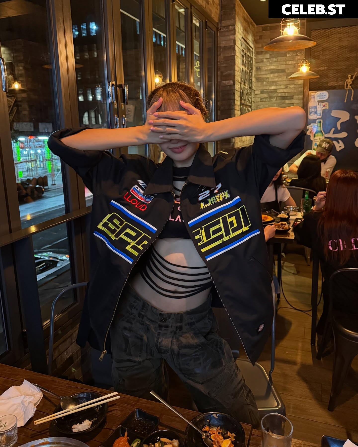 Lisa | BLΛƆKPIИK (Blackpink) Image 23657551