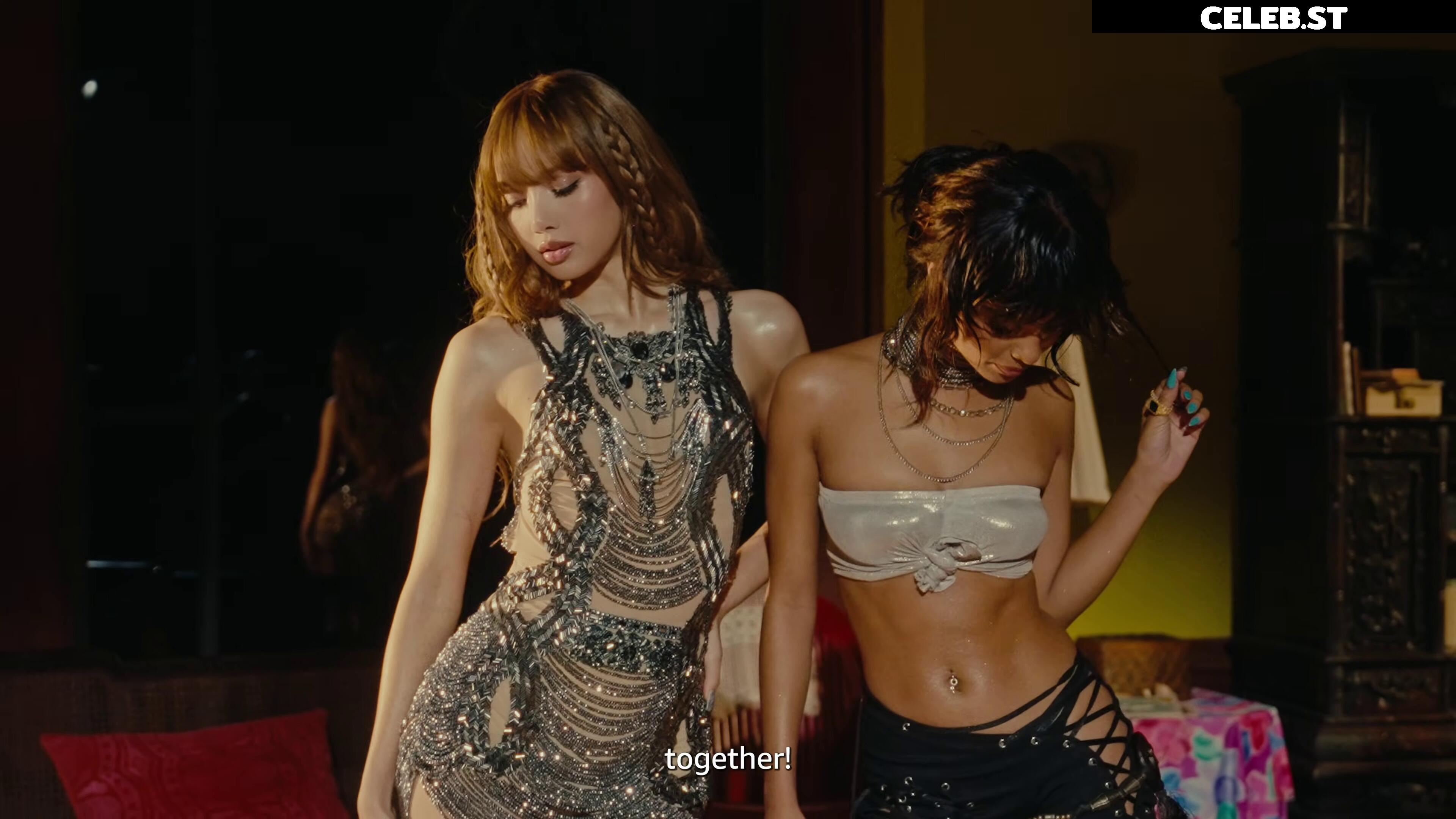 Lisa | BLΛƆKPIИK (Blackpink) Image 23657445