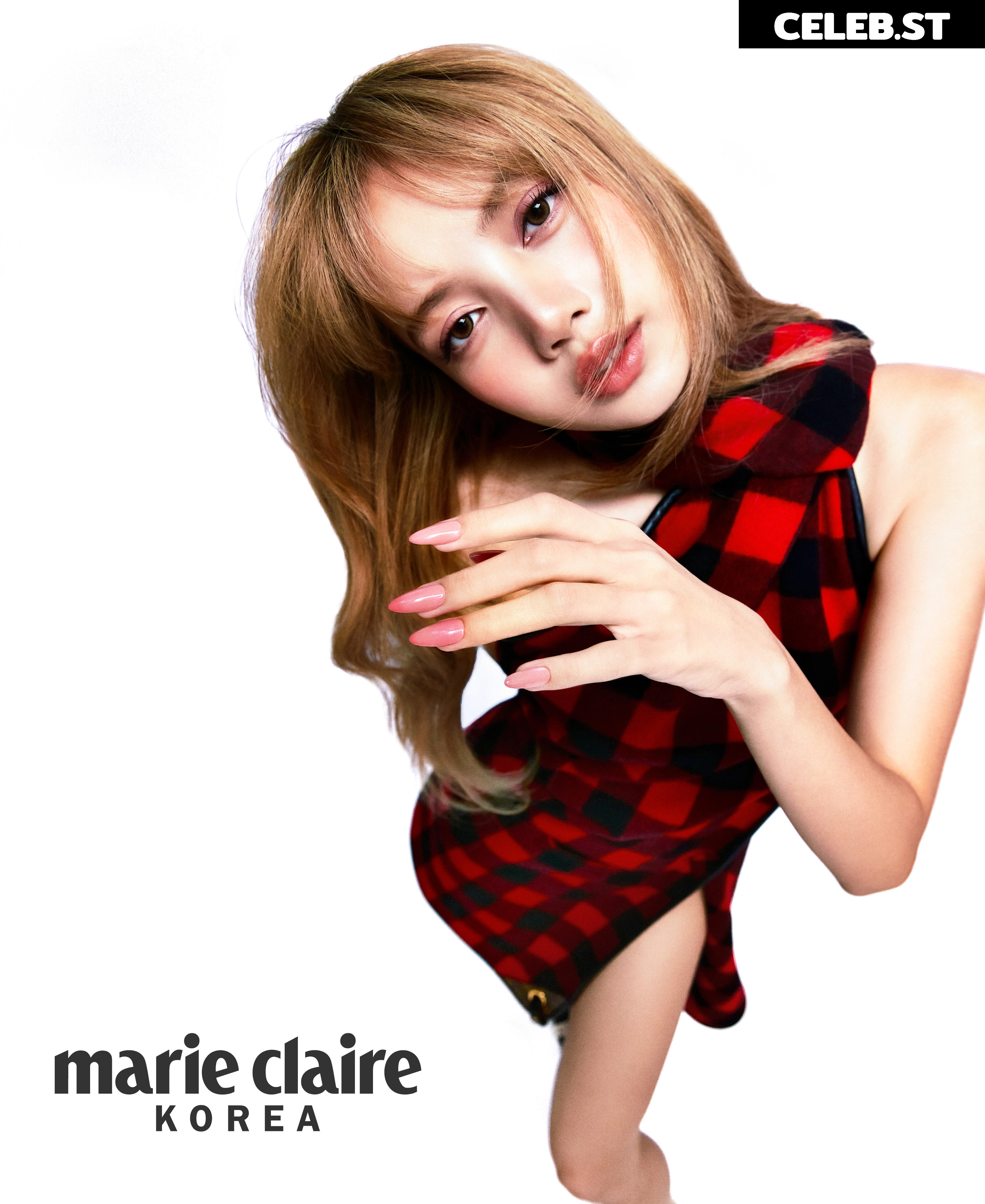Lisa | BLΛƆKPIИK (Blackpink) Image 23657733