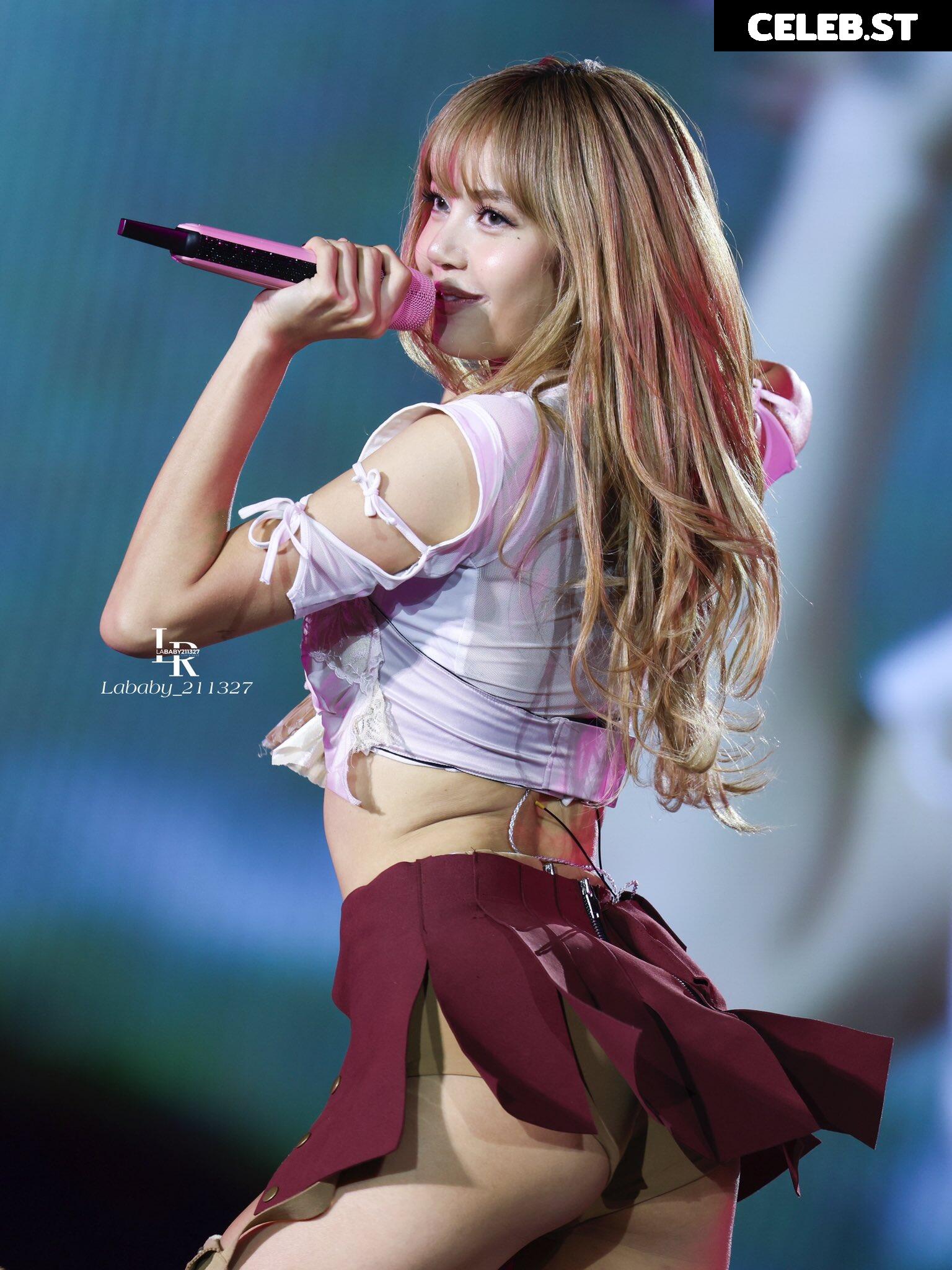 Lisa | BLΛƆKPIИK (Blackpink) Image 23657659