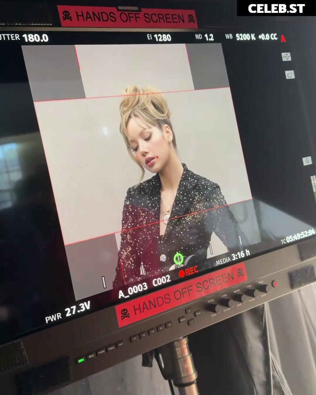 Lisa | BLΛƆKPIИK (Blackpink) Image 23657181
