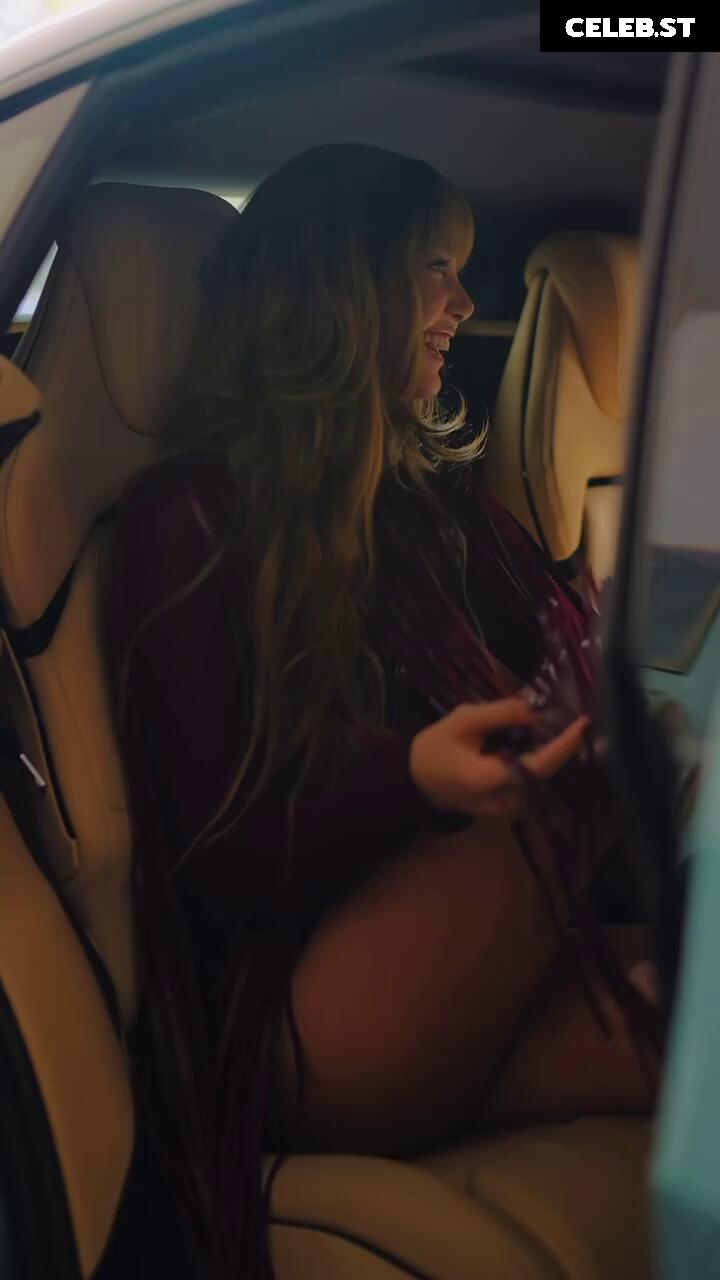 Lisa | BLΛƆKPIИK (Blackpink) Image 23657082