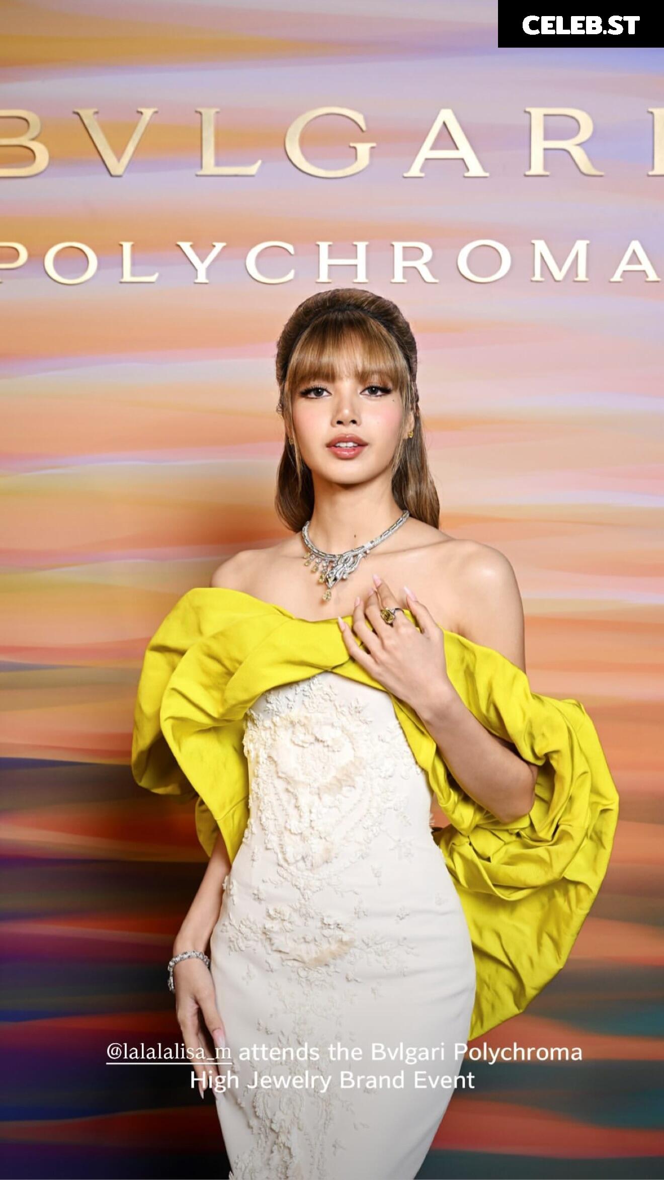 Lisa | BLΛƆKPIИK (Blackpink) Image 23657357