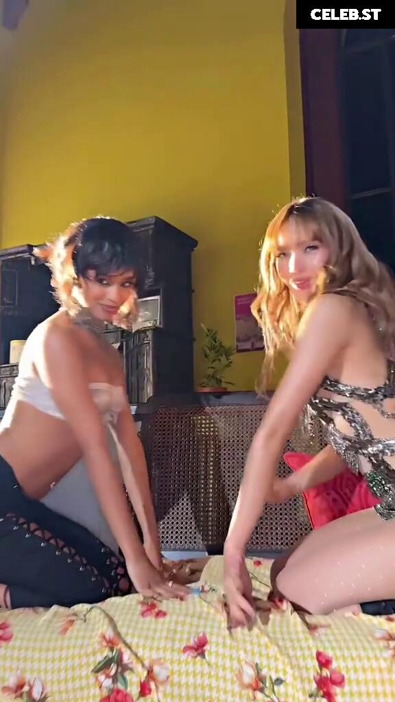 Lisa | BLΛƆKPIИK (Blackpink) Image 23657277