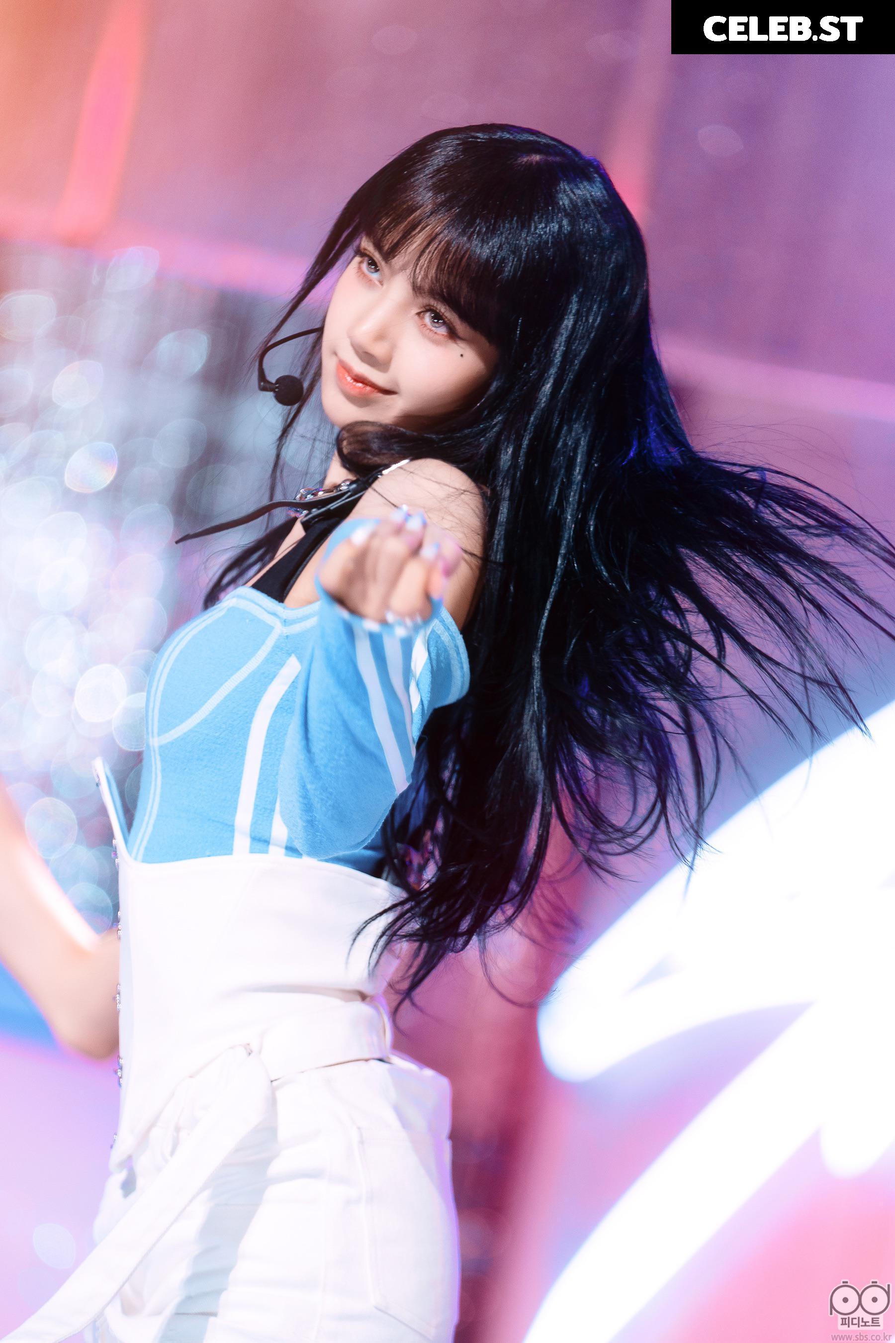 Lisa | BLΛƆKPIИK (Blackpink) Image 23656927