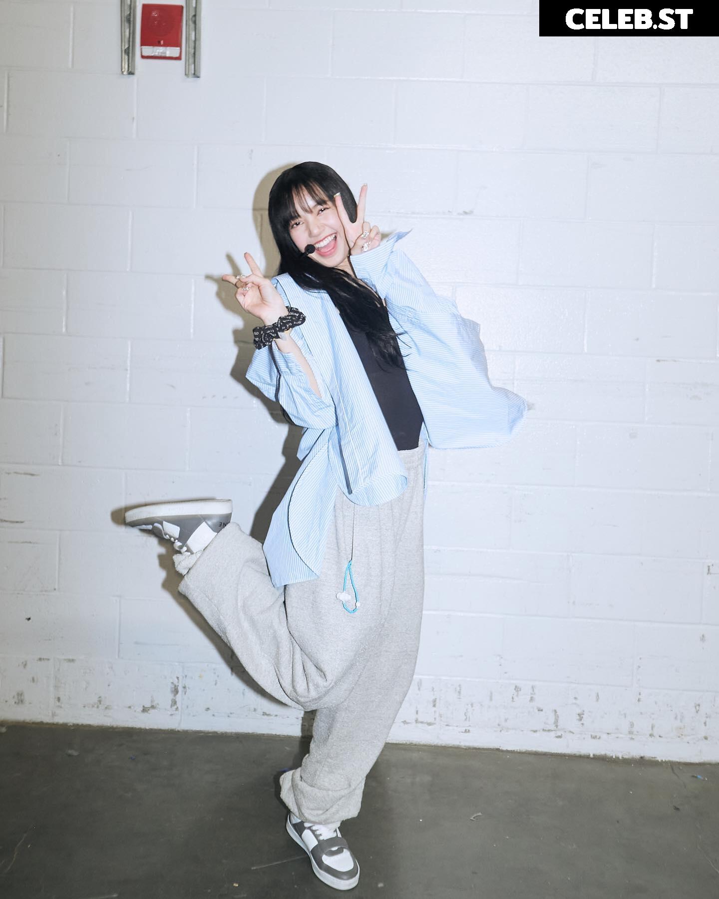 Lisa | BLΛƆKPIИK (Blackpink) Image 23656895