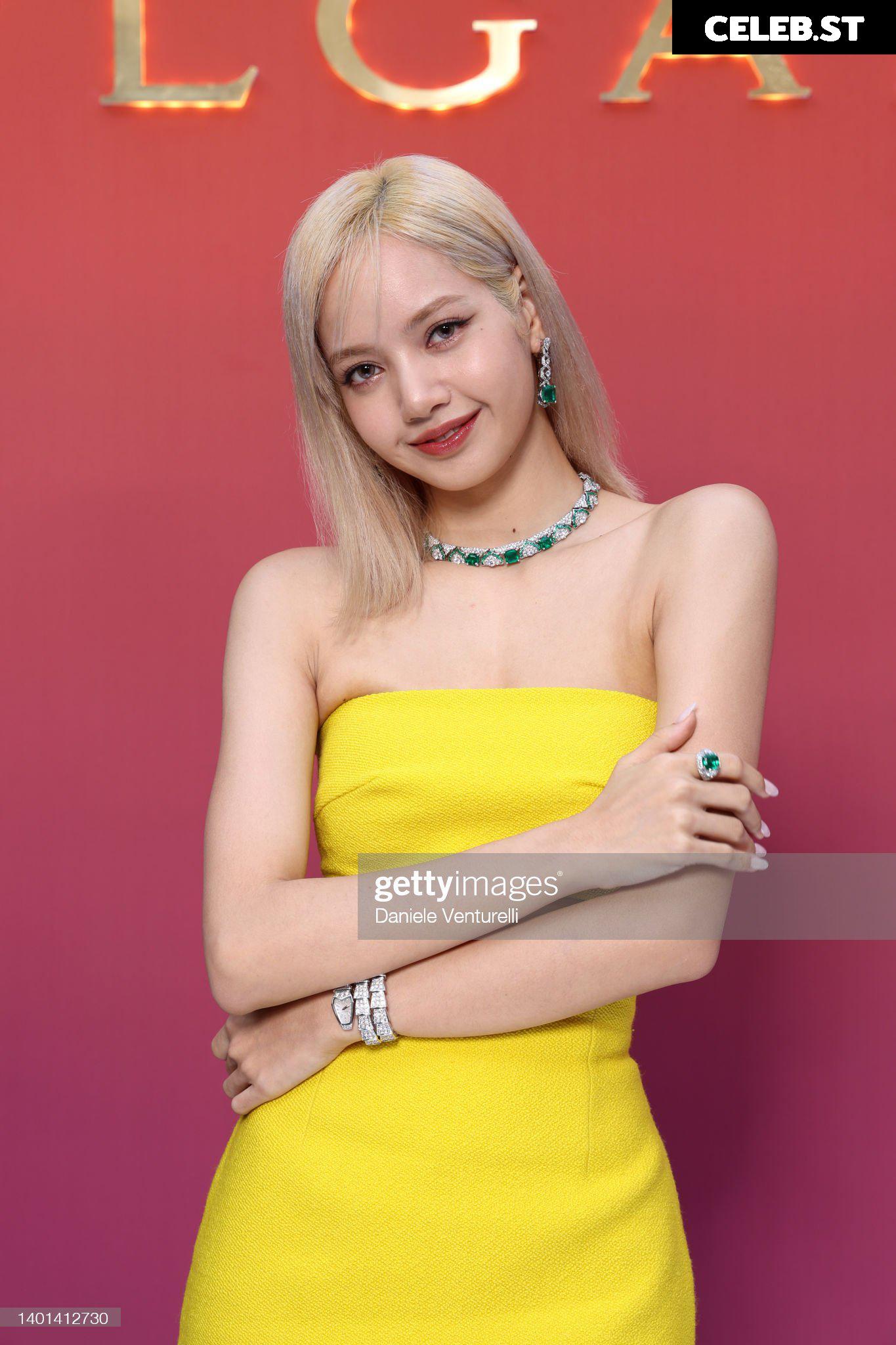 Lisa | BLΛƆKPIИK (Blackpink) Image 23656862