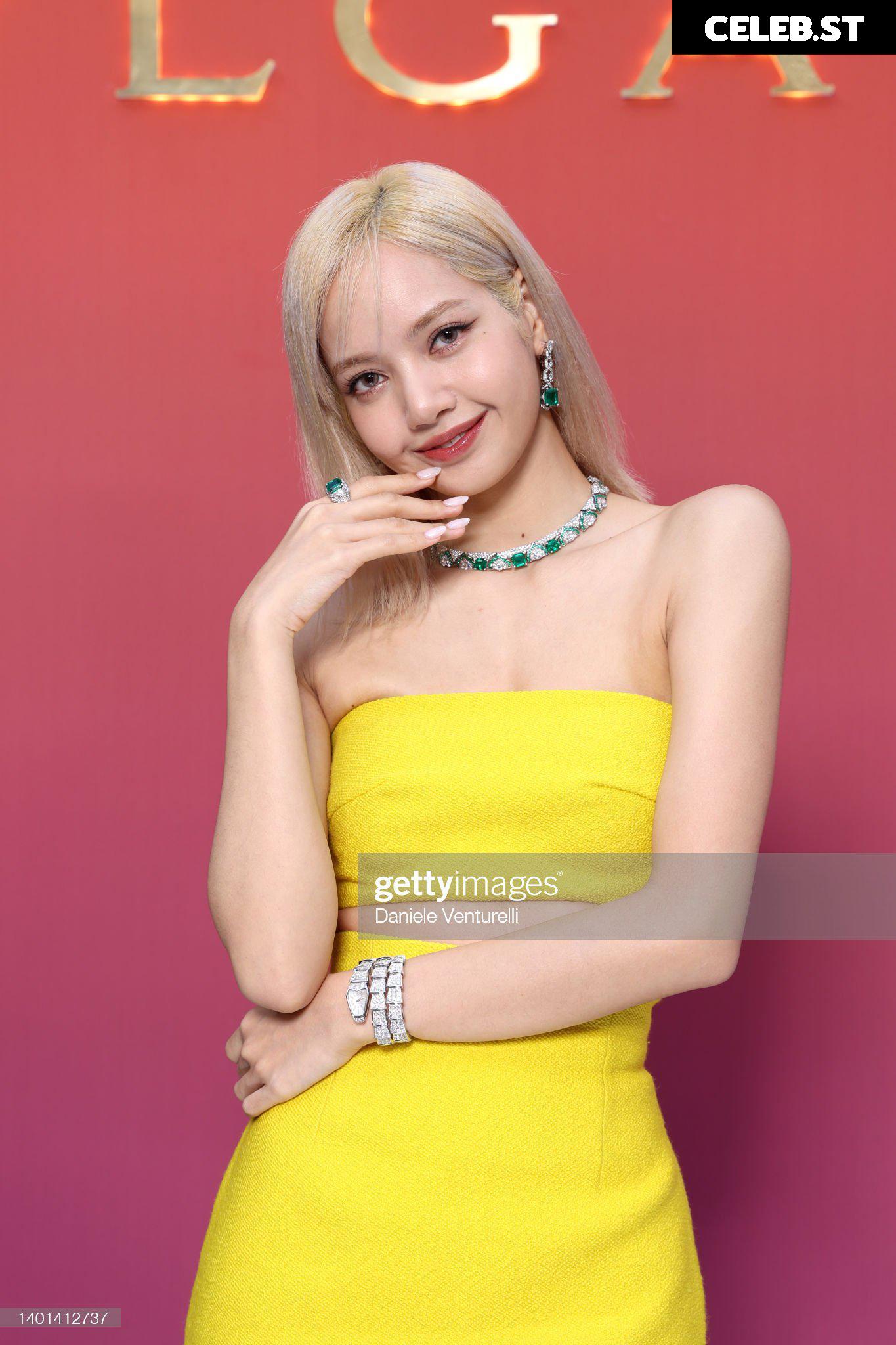 Lisa | BLΛƆKPIИK (Blackpink) Image 23656861