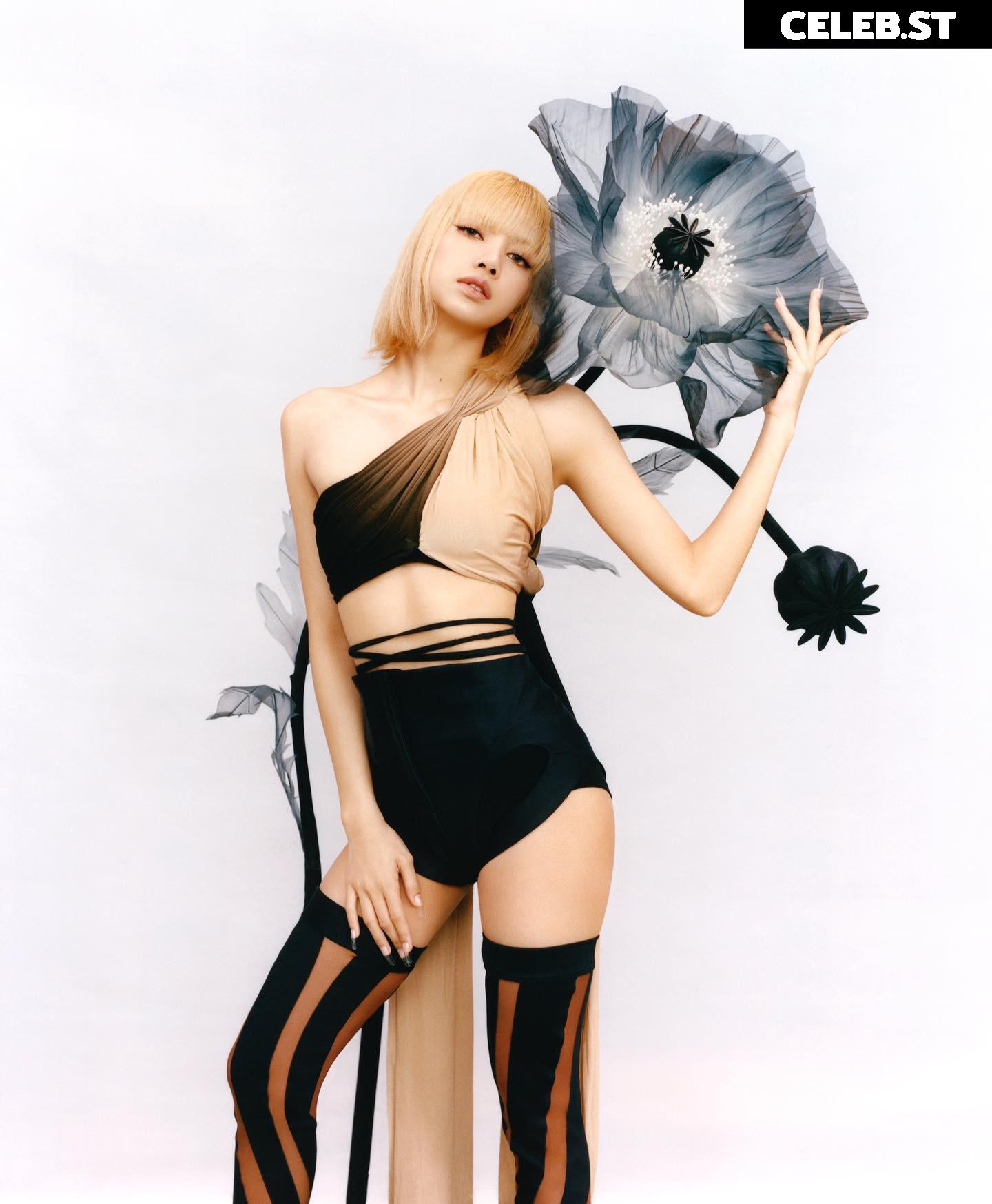 Lisa | BLΛƆKPIИK (Blackpink) Image 23656842