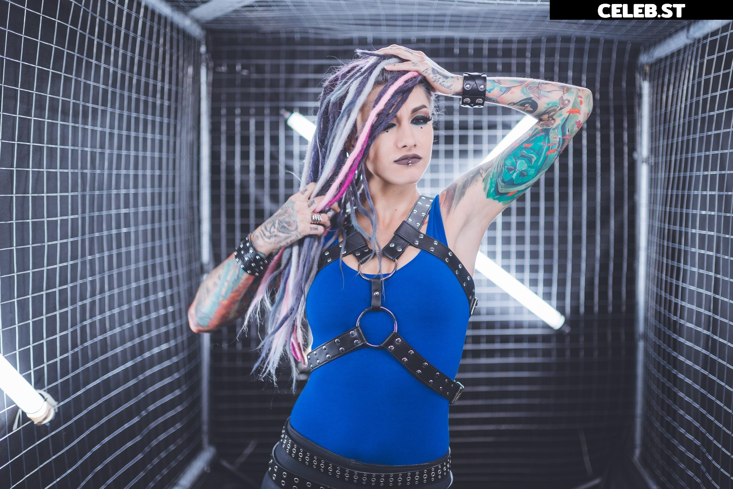 Lena Scissorhands (Infected Rain) Image 23656618