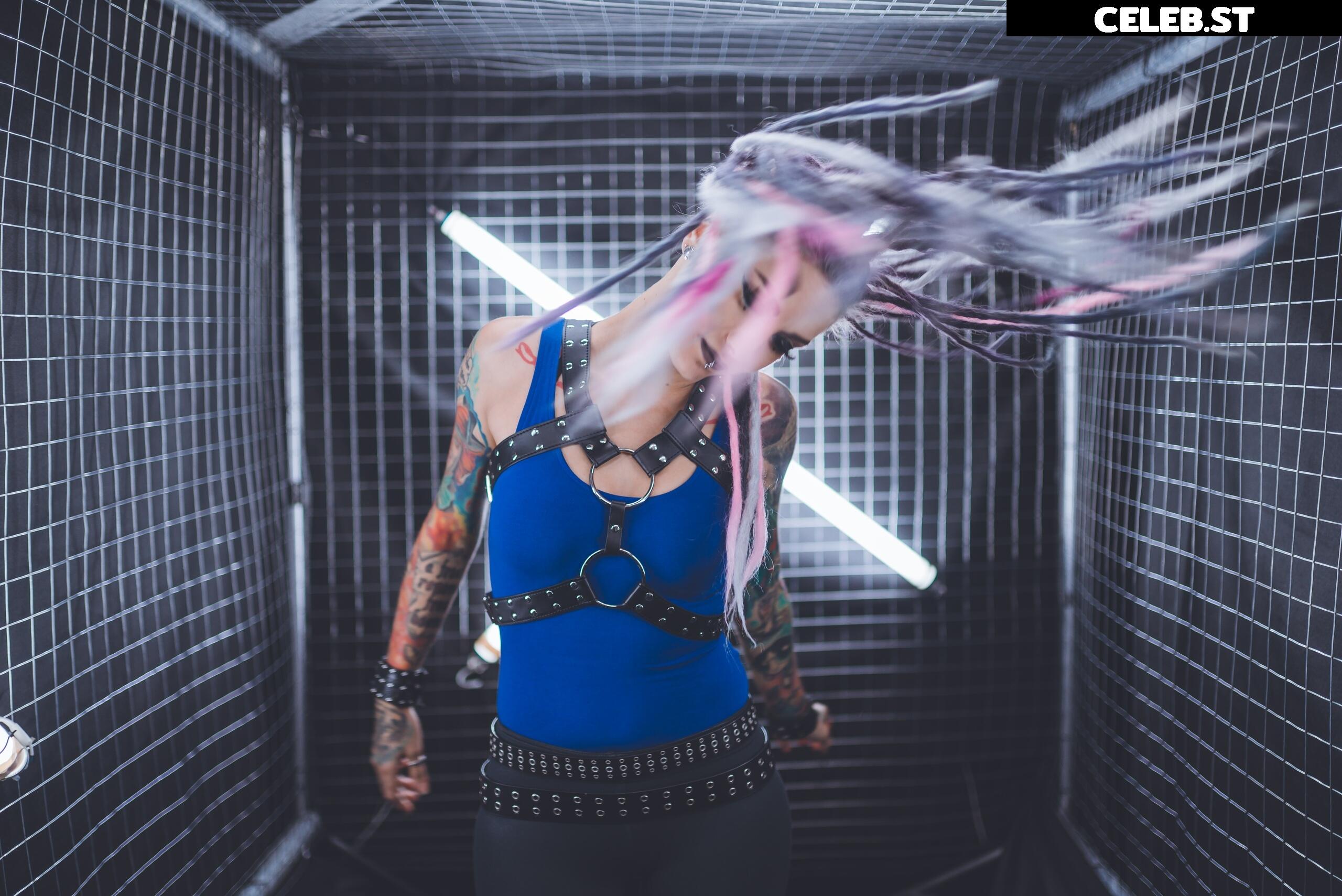 Lena Scissorhands (Infected Rain) Image 23656641