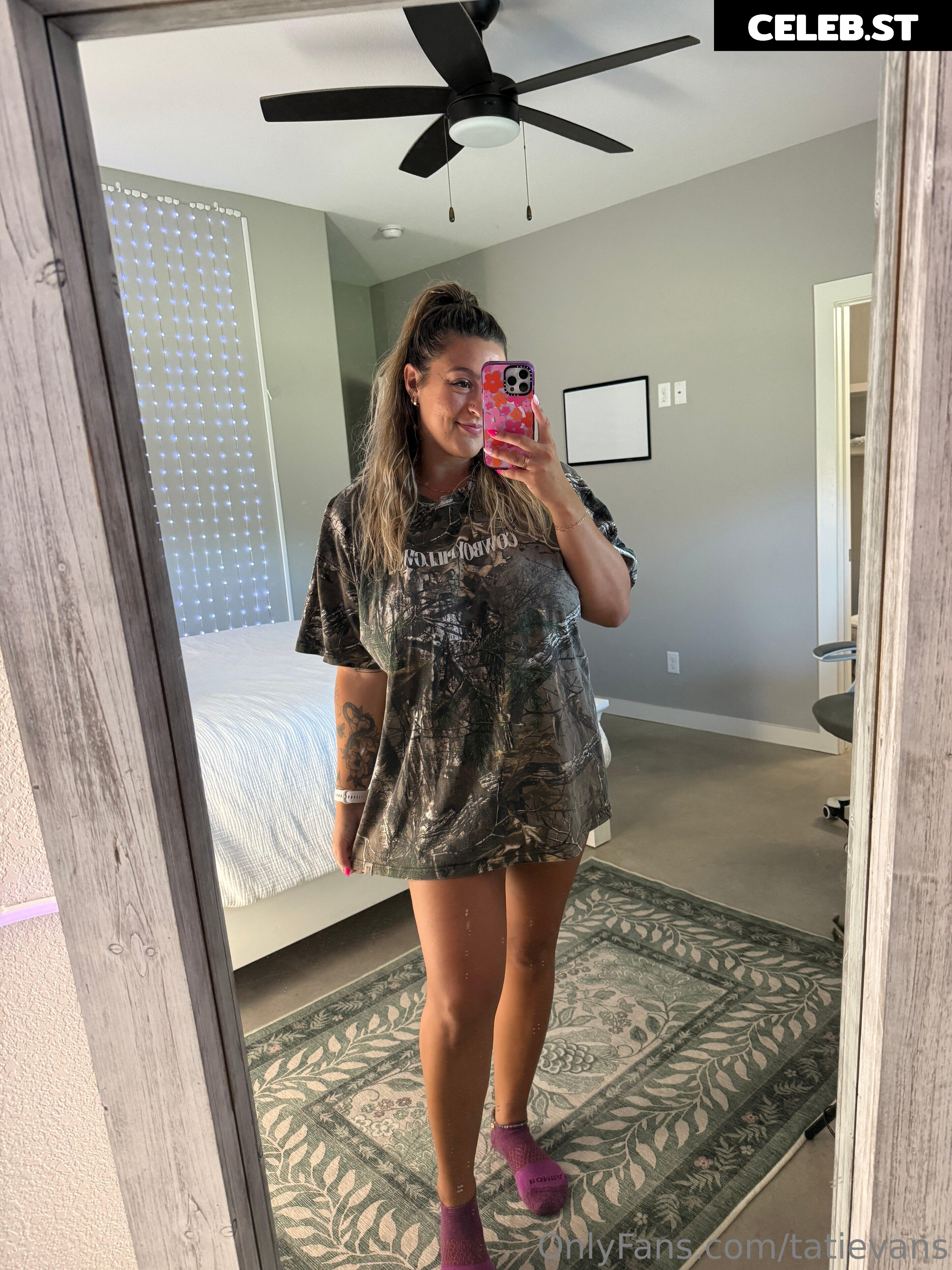 xoxo_t / tatievans Image 23652430
