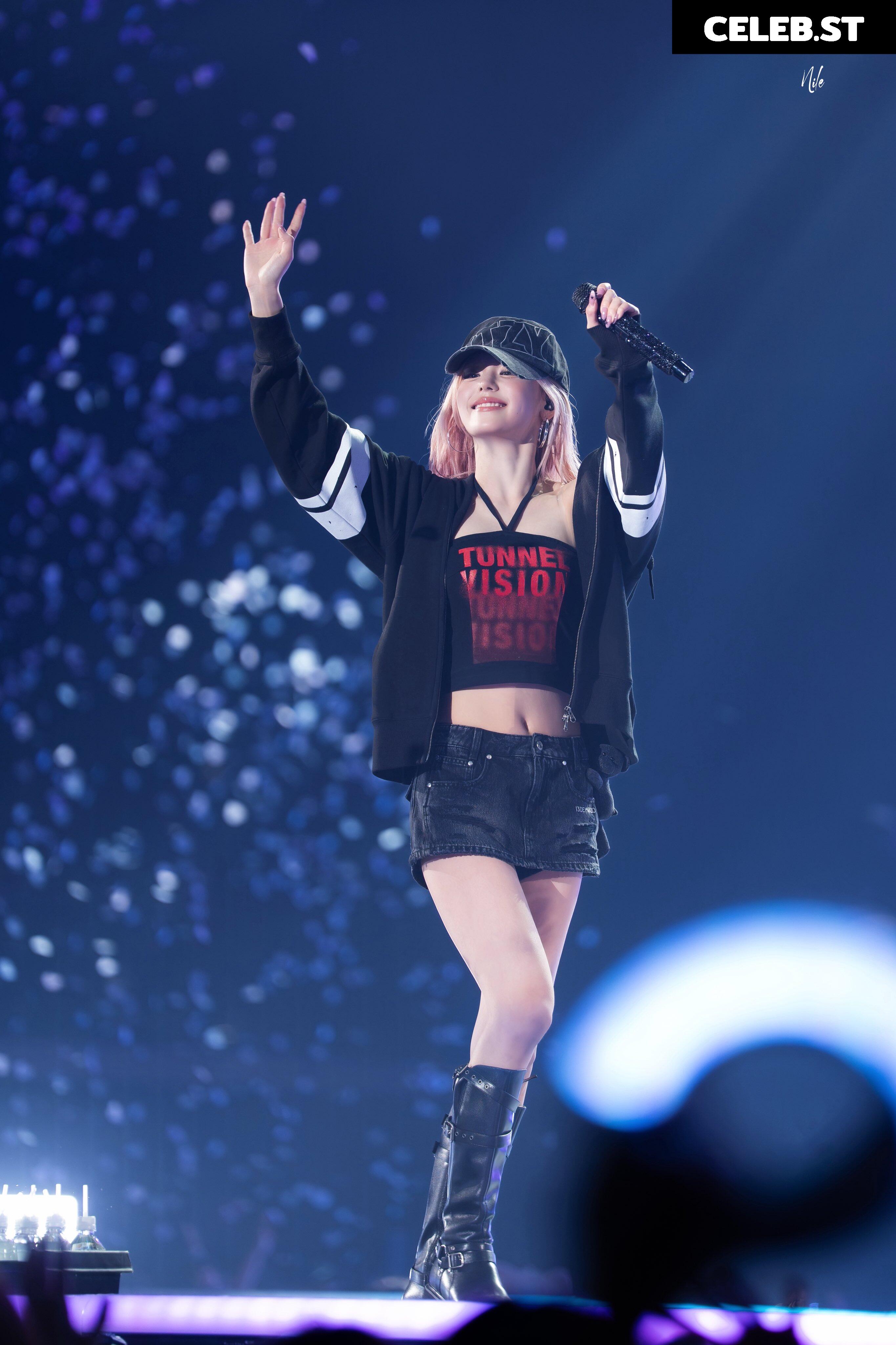 Yeji - ITZY (예지, Hwang Ye-ji) Image 23659893